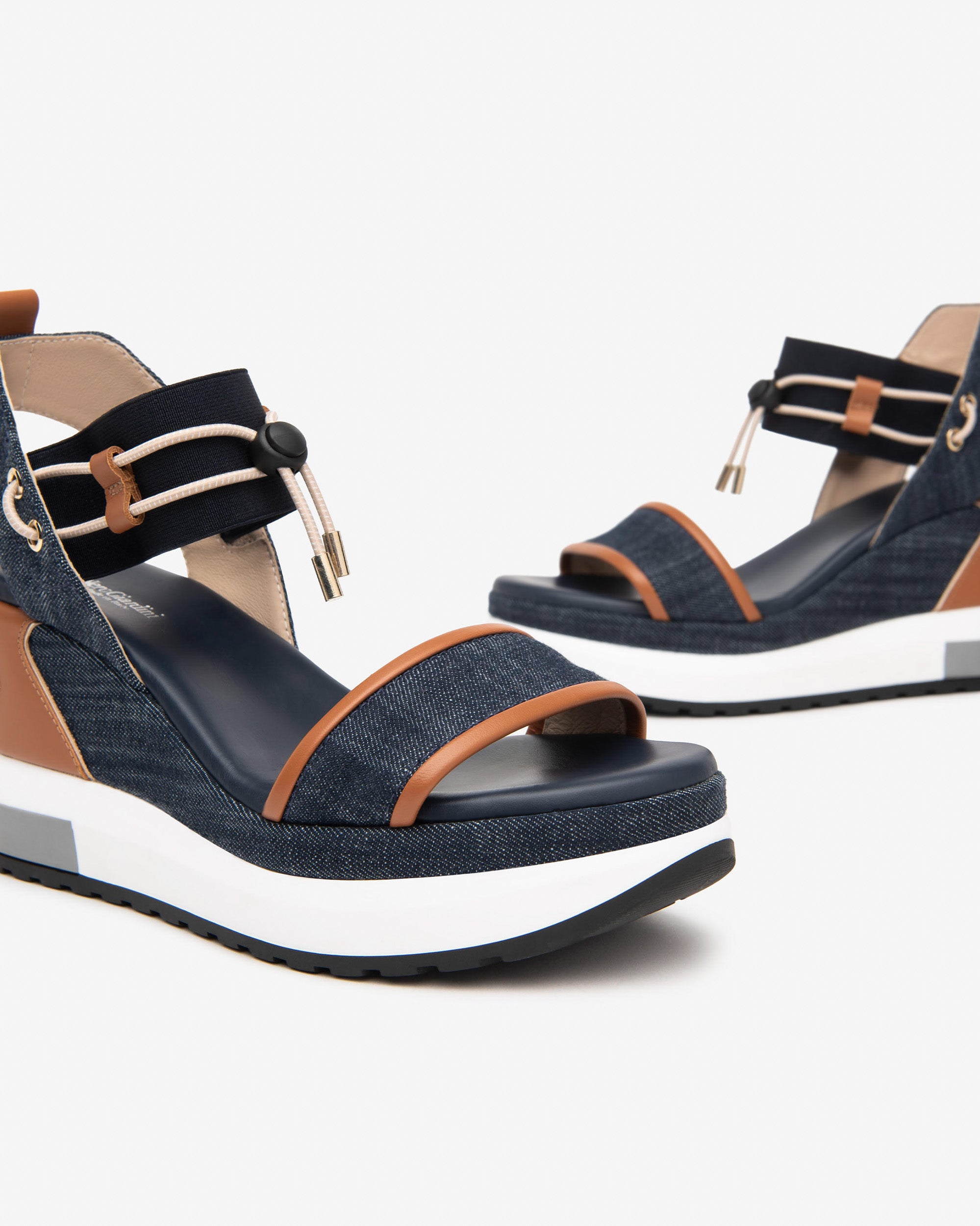 NeroGiardini Sandales Denim Cuir Femme Compensée 8 cm