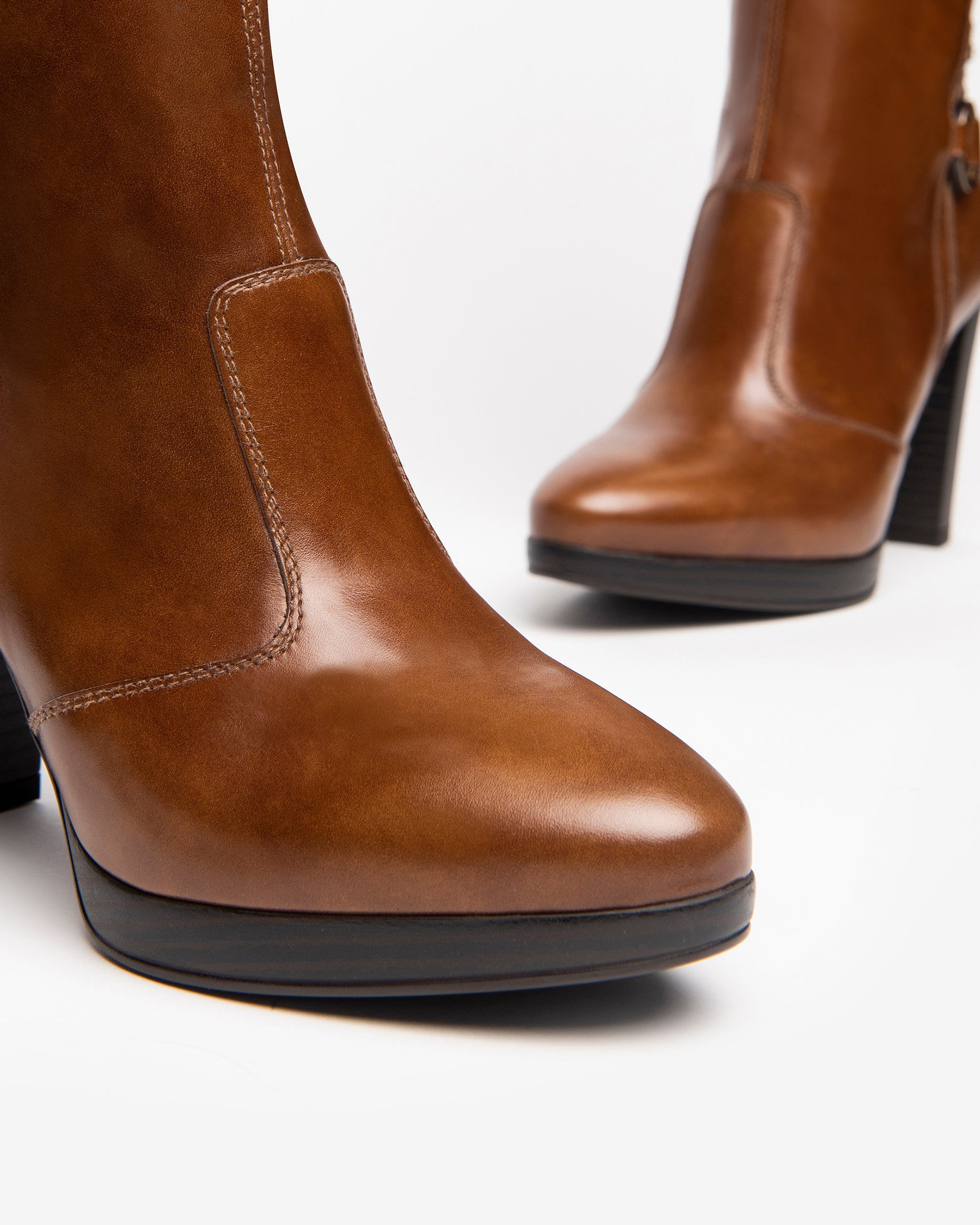 NeroGiardini Bottes Femme Cuir 38 Hiver