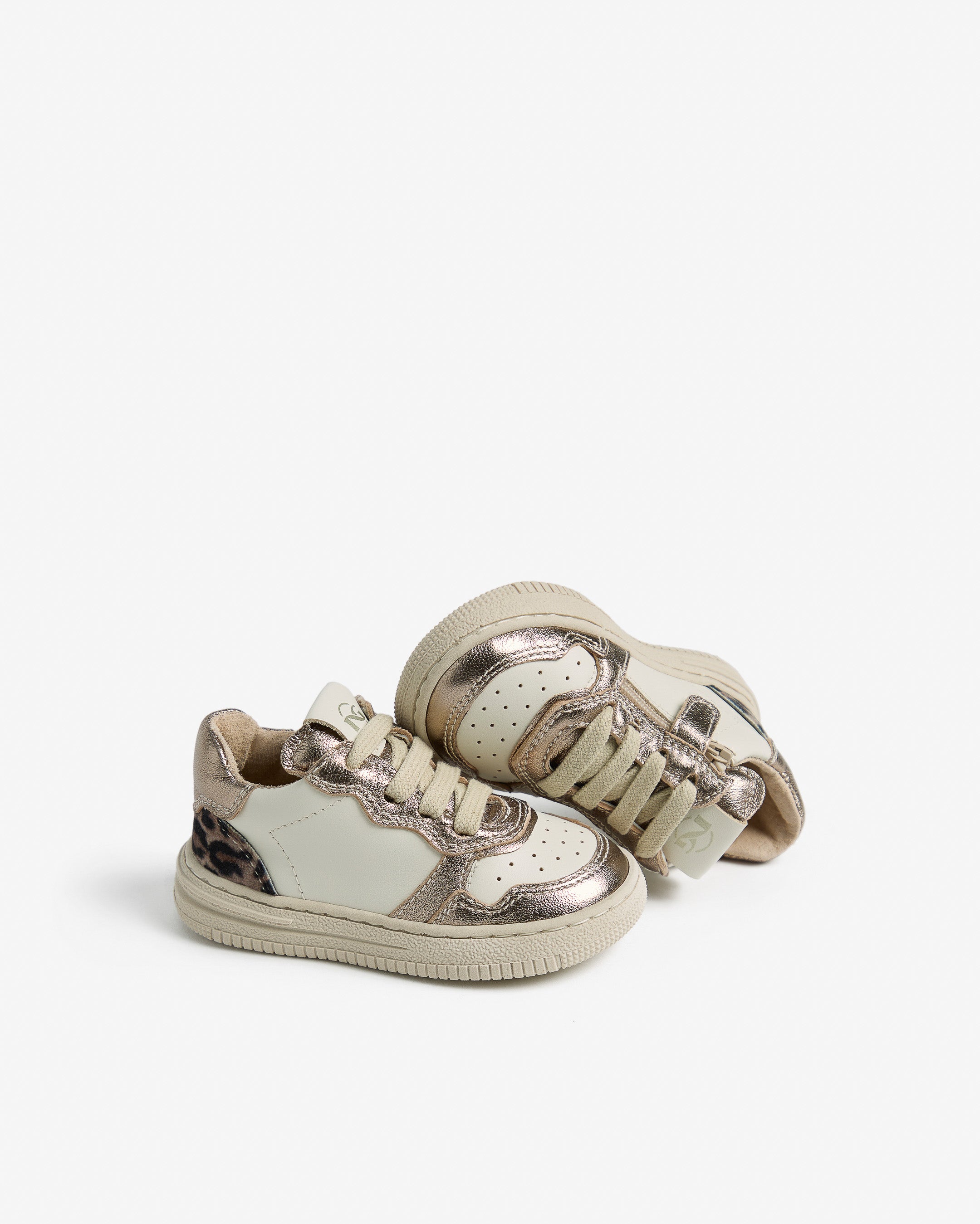 NeroGiardini Sneakers Fille Cuir Technique 19-24