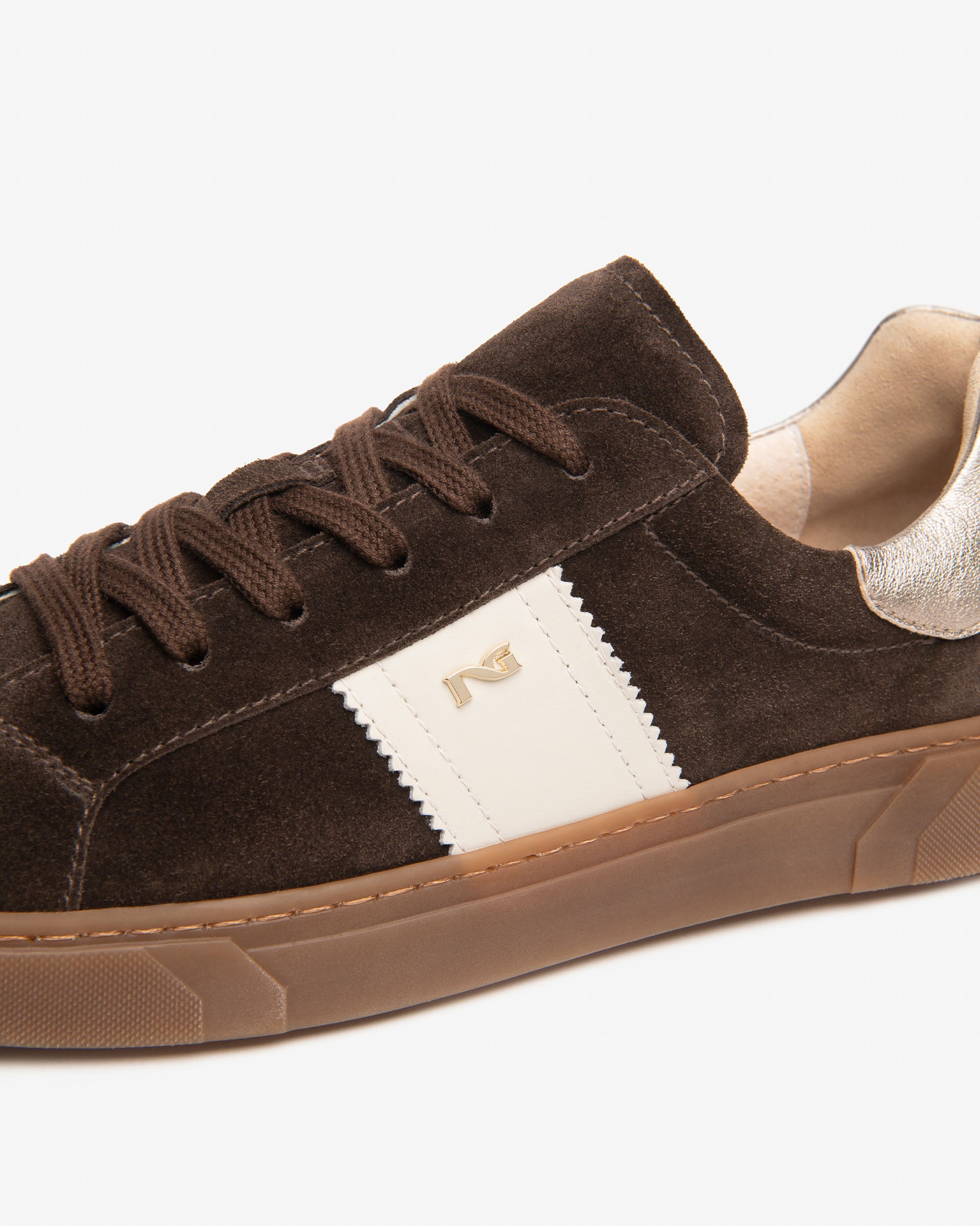 NeroGiardini Sneakers sneakers daim cuir femme ville