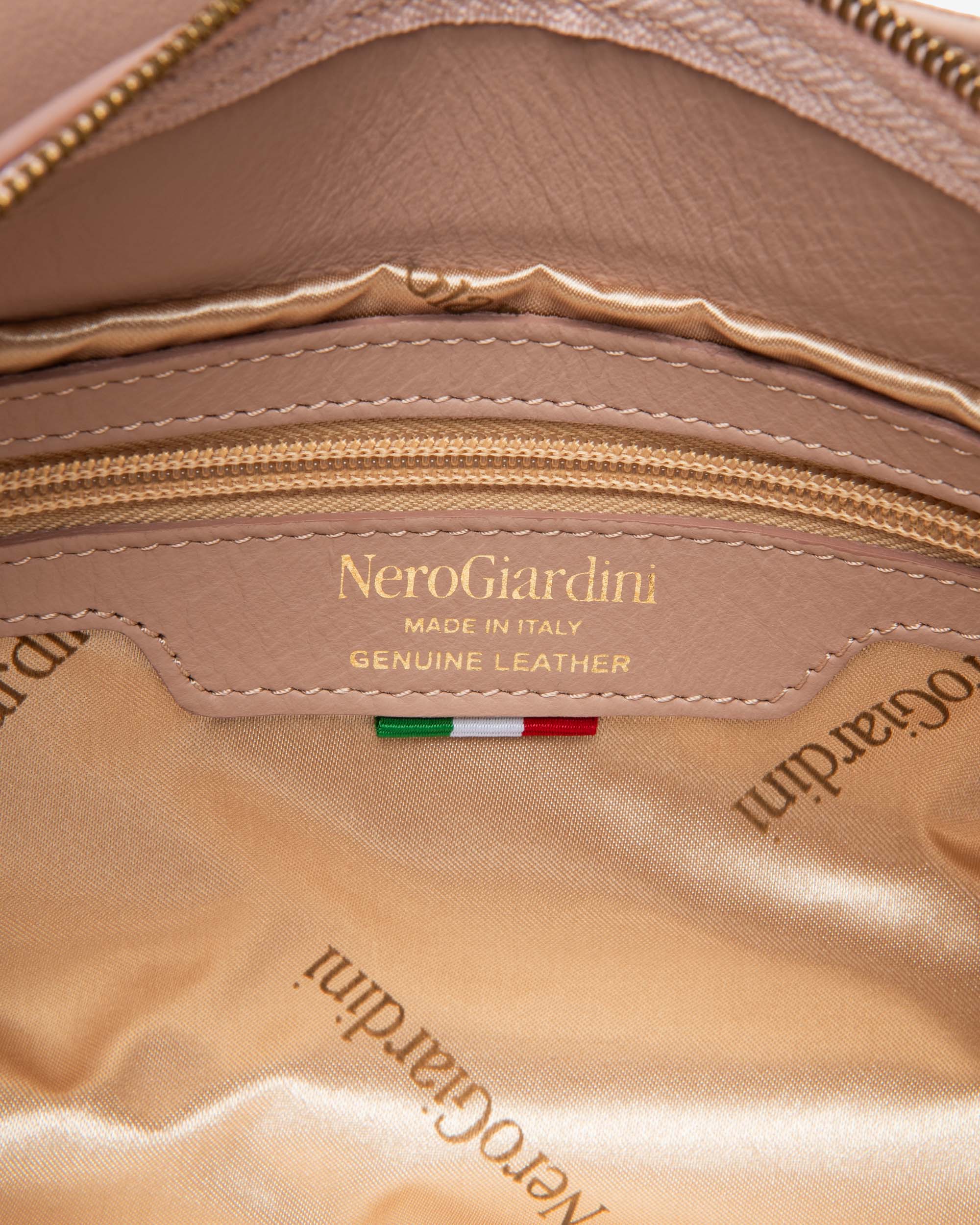 NeroGiardini Besace Femme en Cuir Hobo Élégante