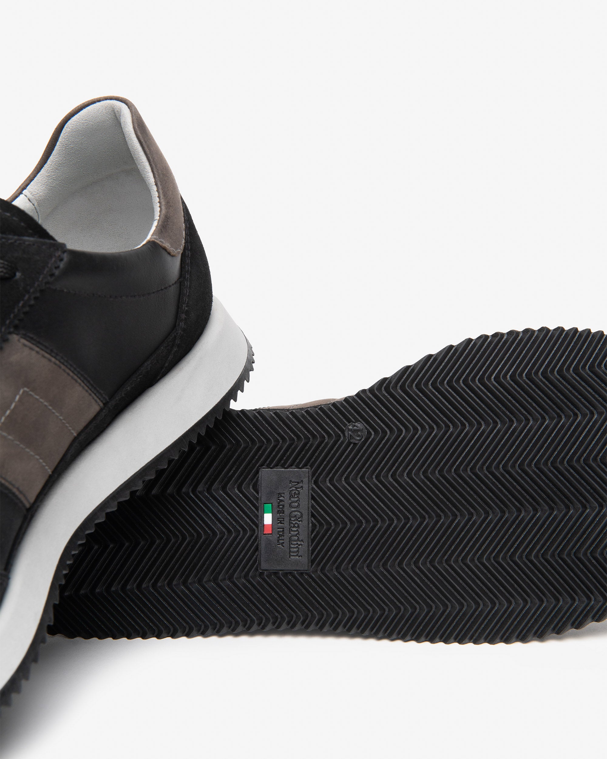 NeroGiardini Sneakers cuir homme daim noir