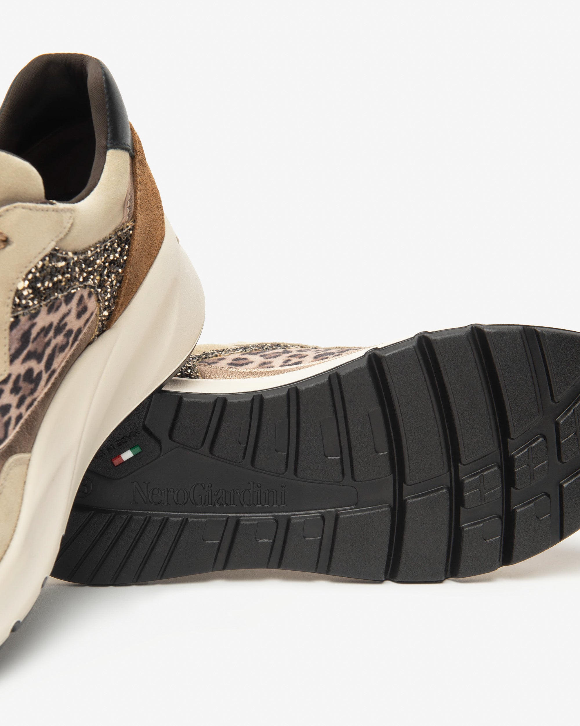 NeroGiardini Sneakers femme cuir velours pointure 38