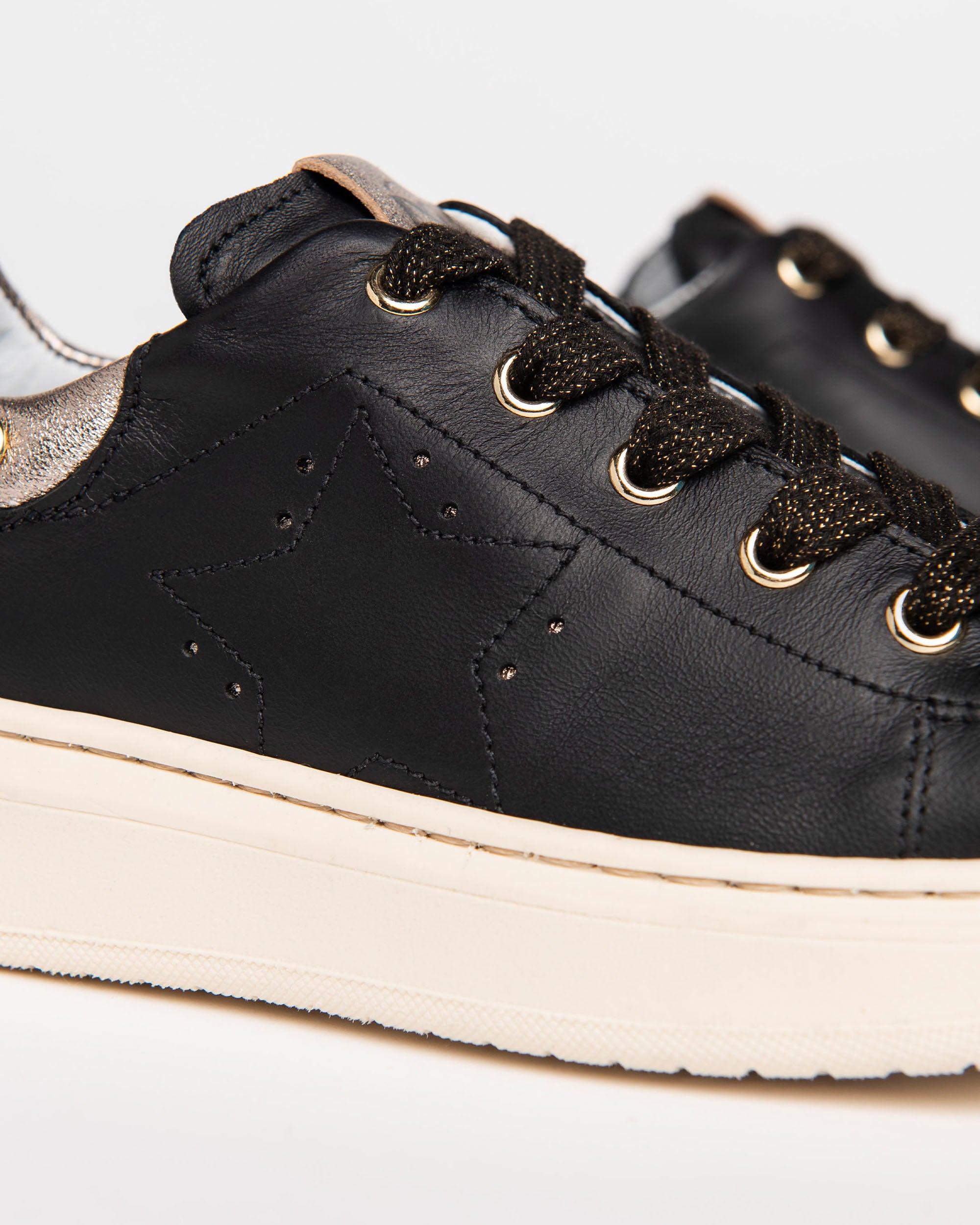 NeroGiardini Sneakers Teens Fille Cuir Légères