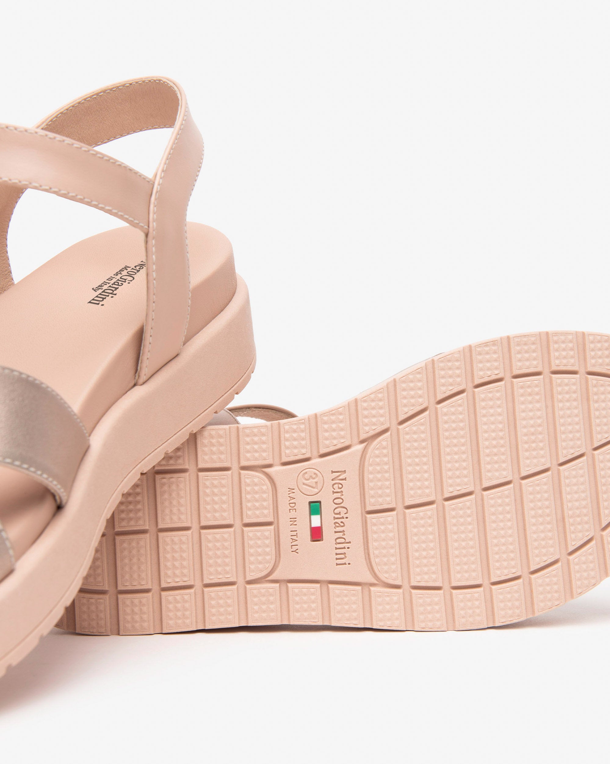 NeroGiardini Sandales Femme Cuir Confort Pointure 35-41