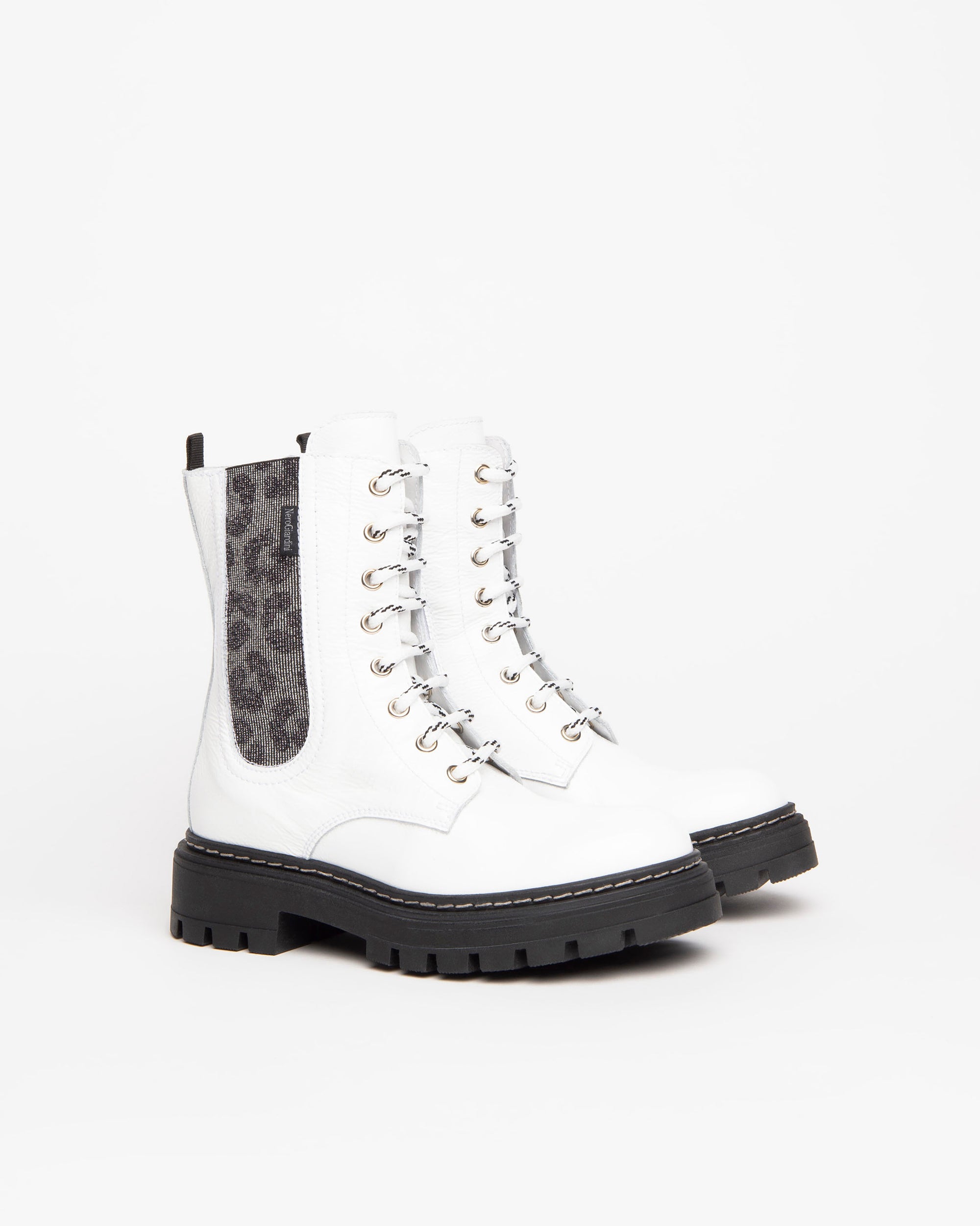 NeroGiardini Bottines Teens Fille en Vernis pointure 27-39