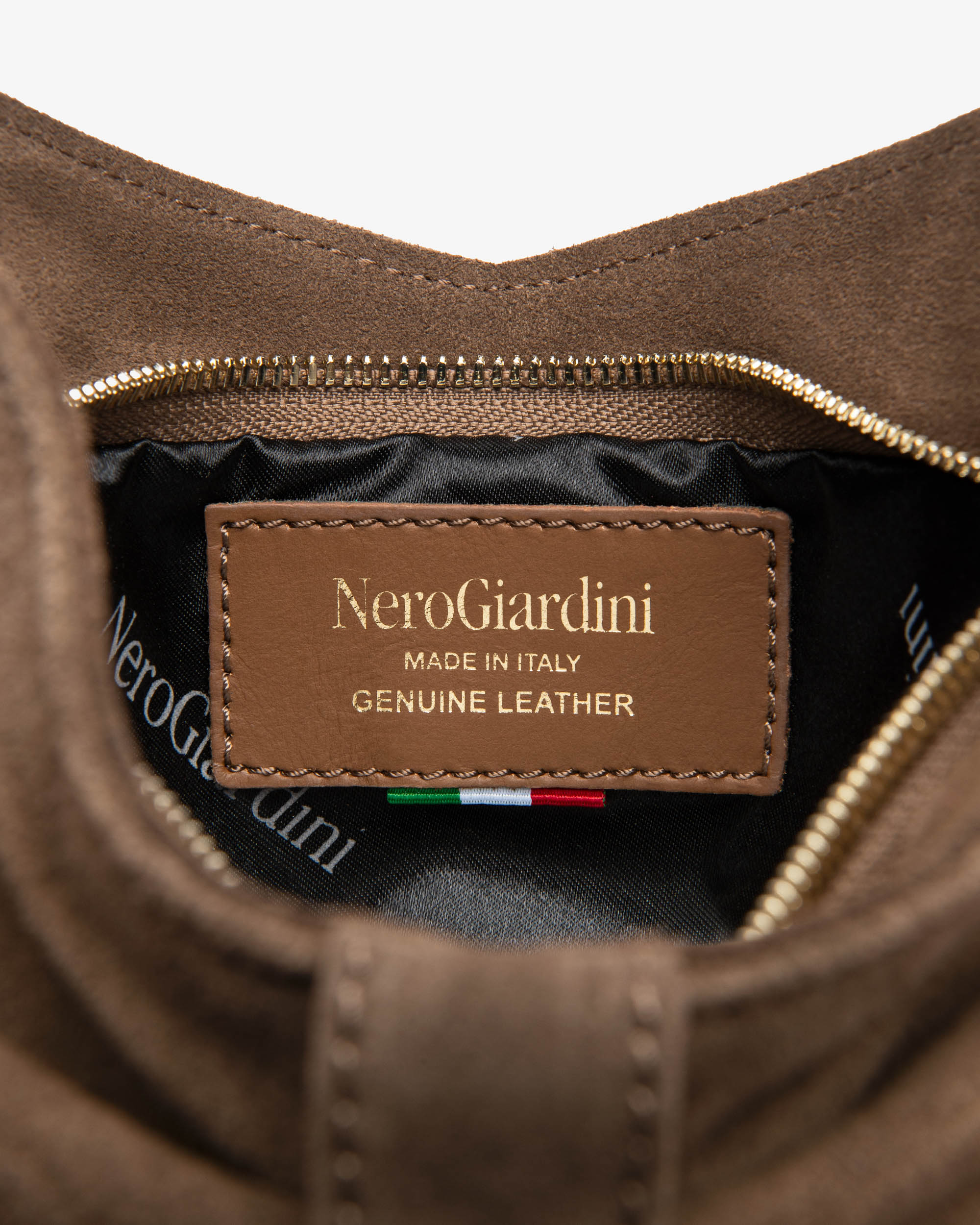 NeroGiardini Sacs Femme Cuir Pochette Daim Zip Taille Unique