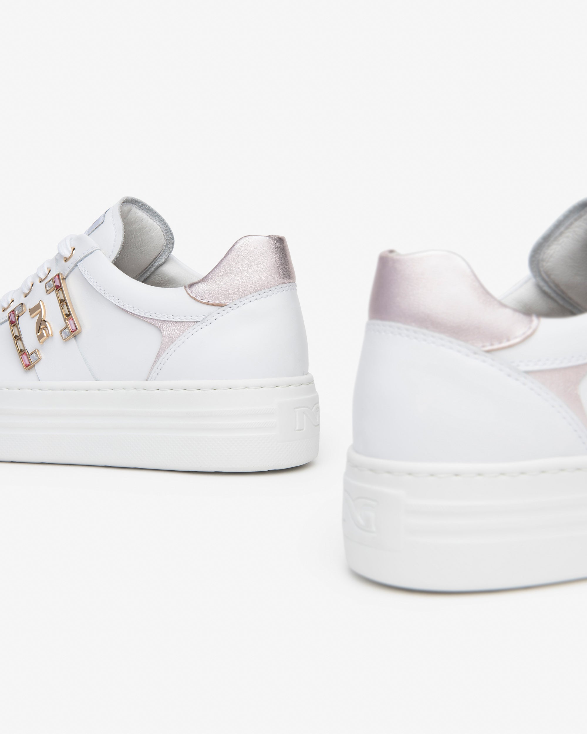 NeroGiardini Sneakers basket cuir femme confort
