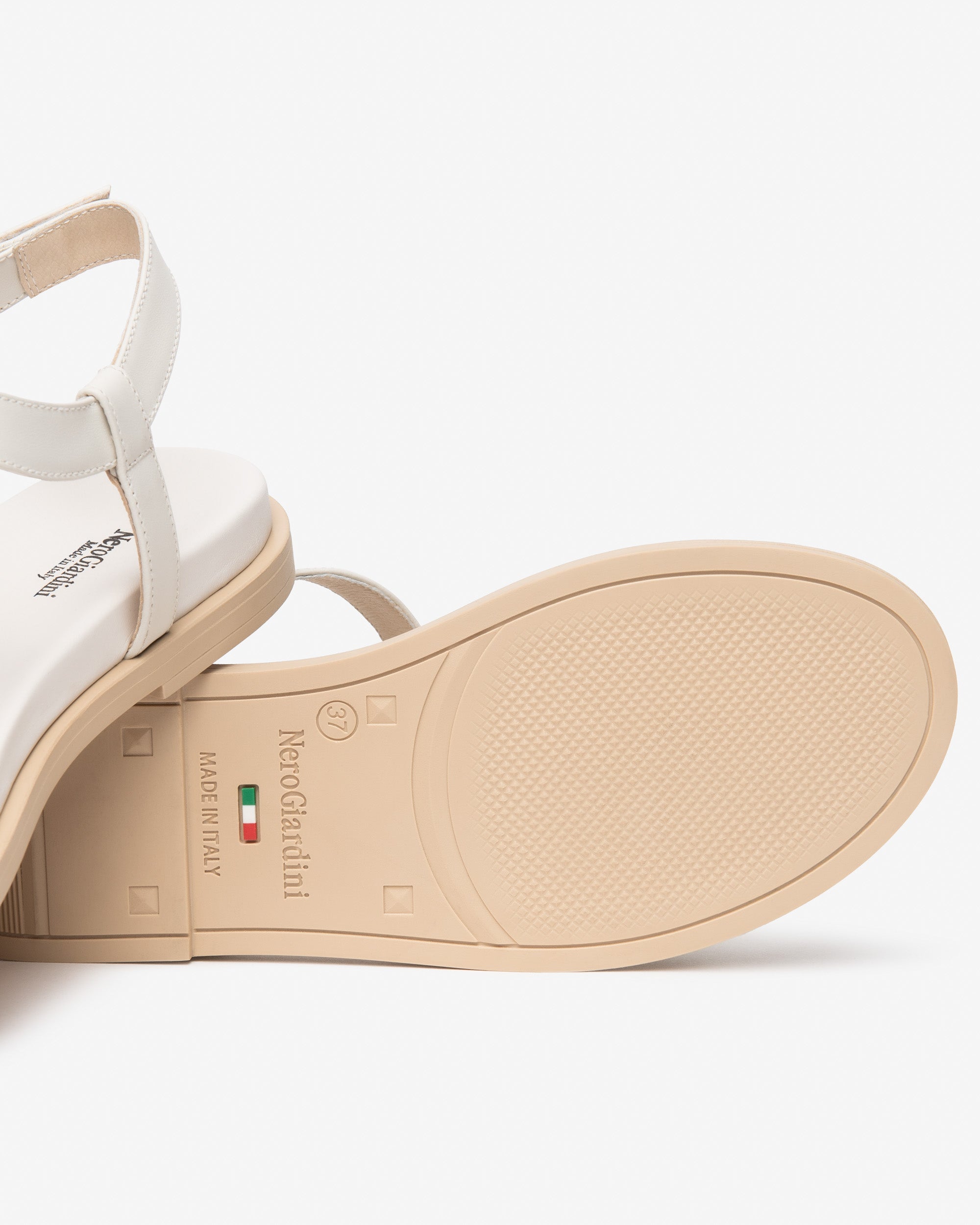 NeroGiardini Sandales Femme Cuir Été Confort Ville