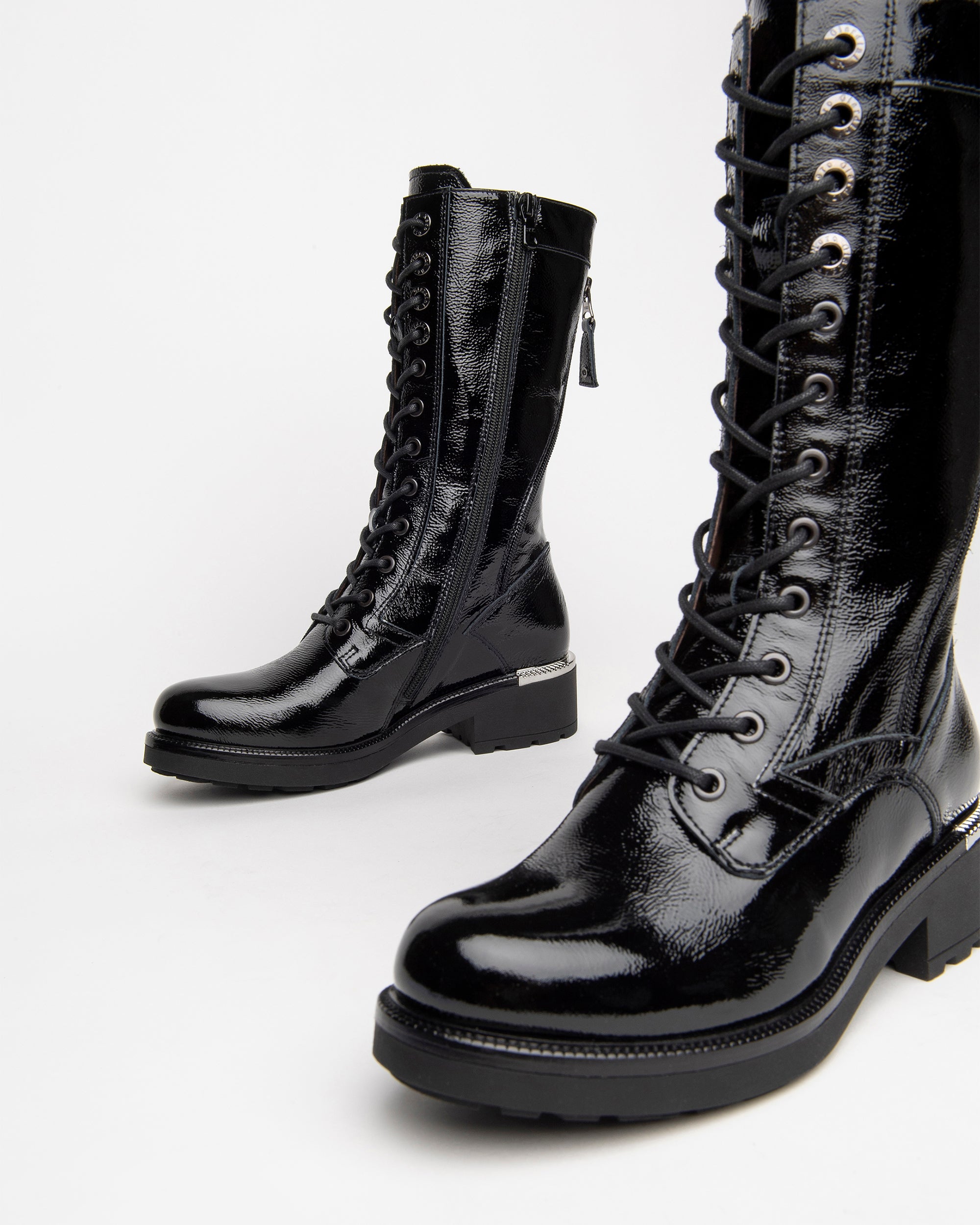 Nerogiardini Bottes Femme Vernis Lacets Talon 4 cm