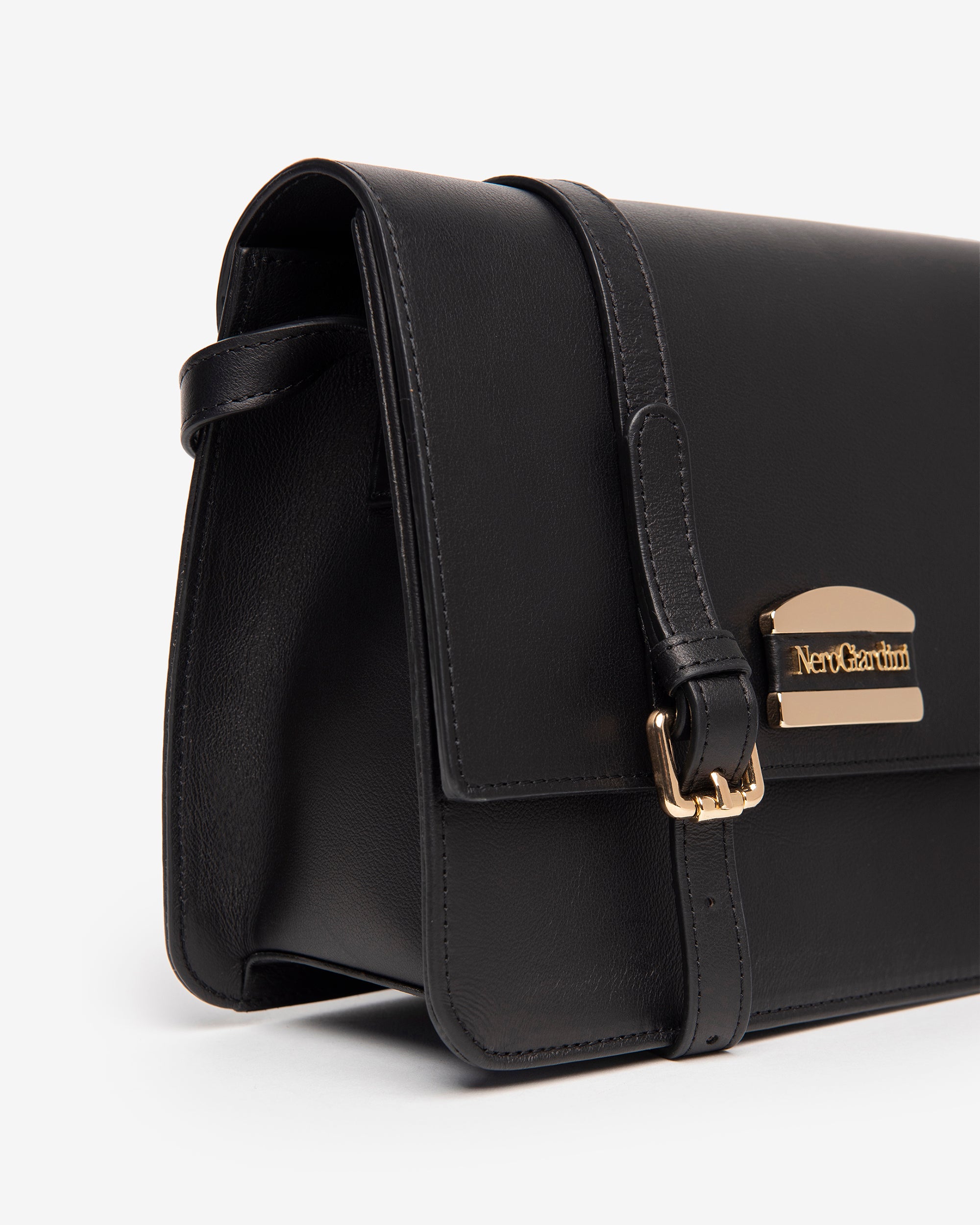 NeroGiardini Sacs Bandoulière Femme Cuir Italien PZ