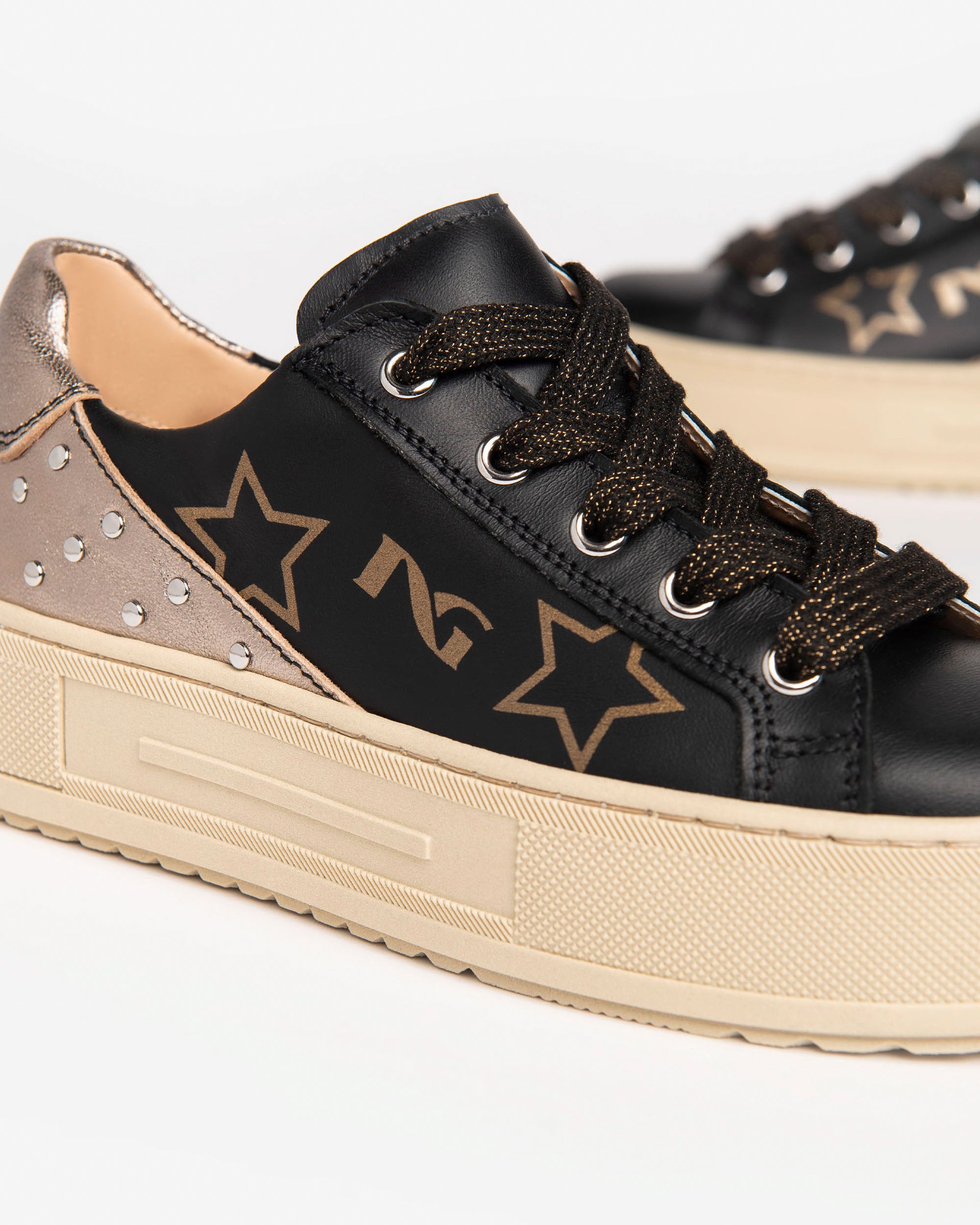 NeroGiardini Teens Sneakers Fille Cuir DryGo 31-39