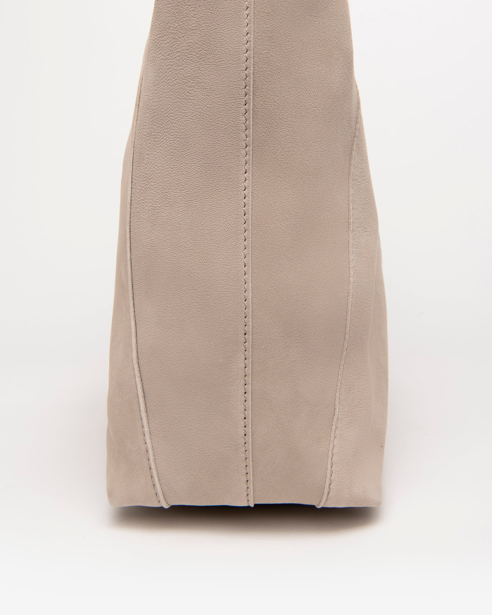 NeroGiardini Sacs Tote Bag Daim Femme Ville Été