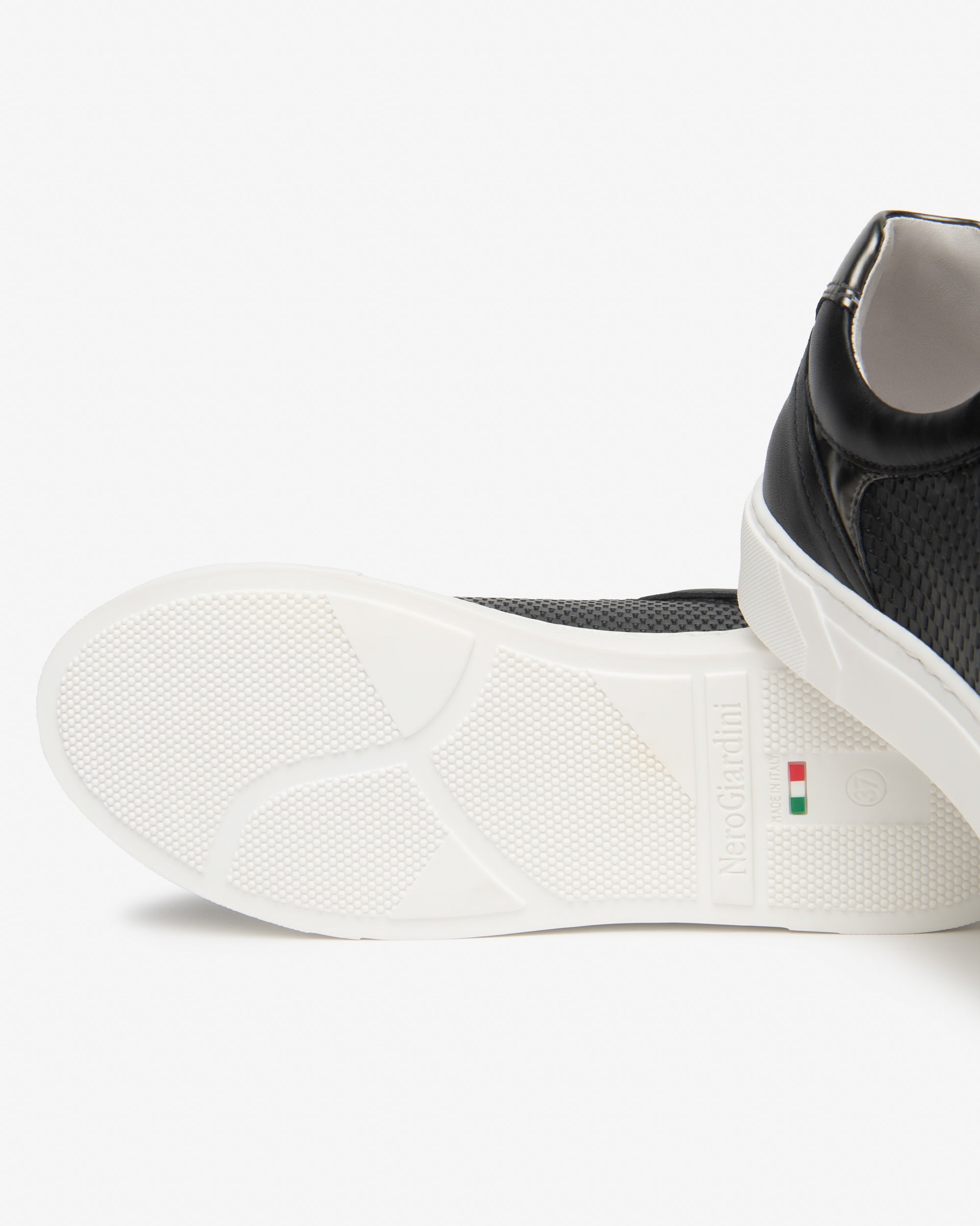 NeroGiardini Sneakers Femme Cuir Technique Confort Ville