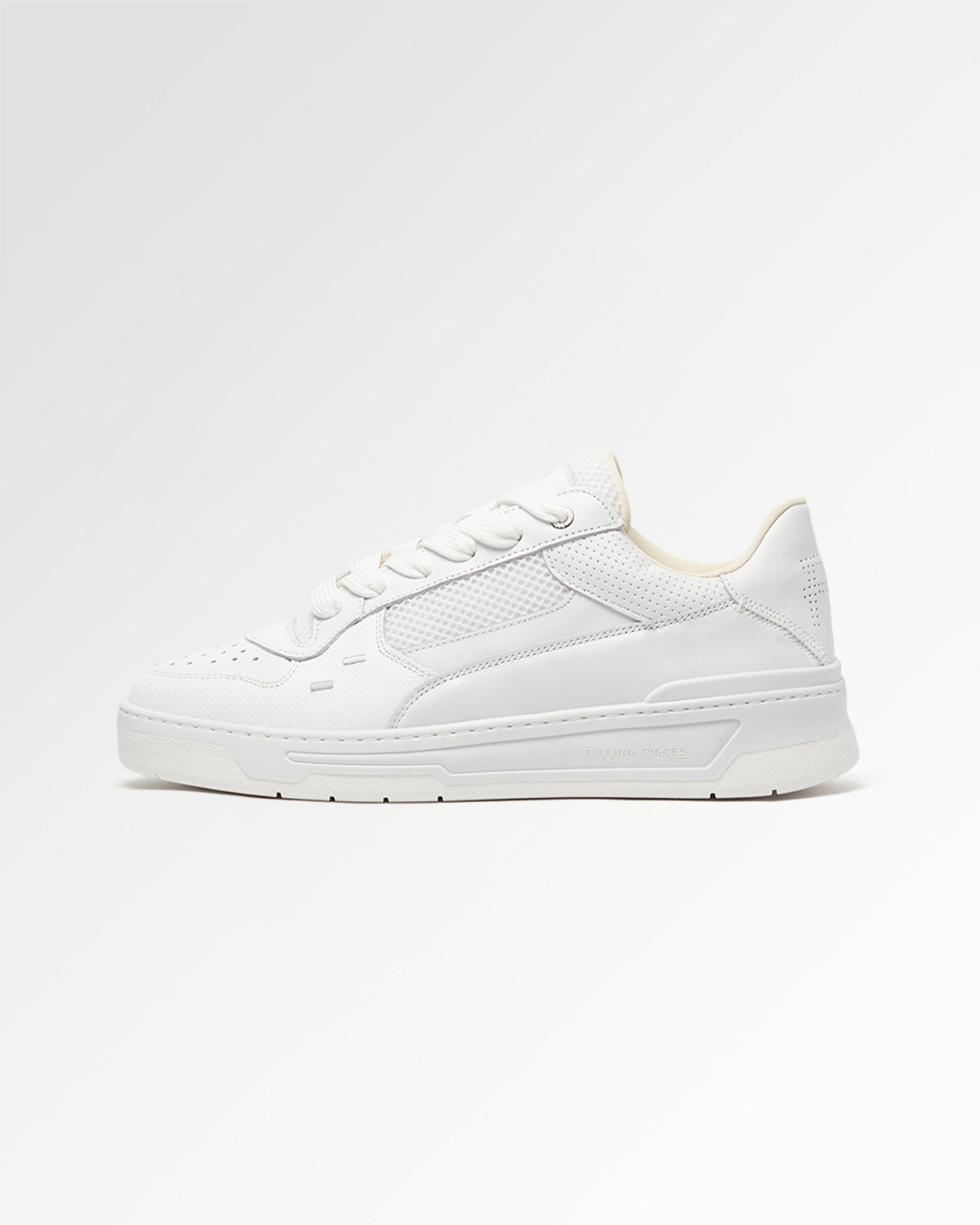 Filling Pieces Cruiser Crumbs baskets blanches cuir