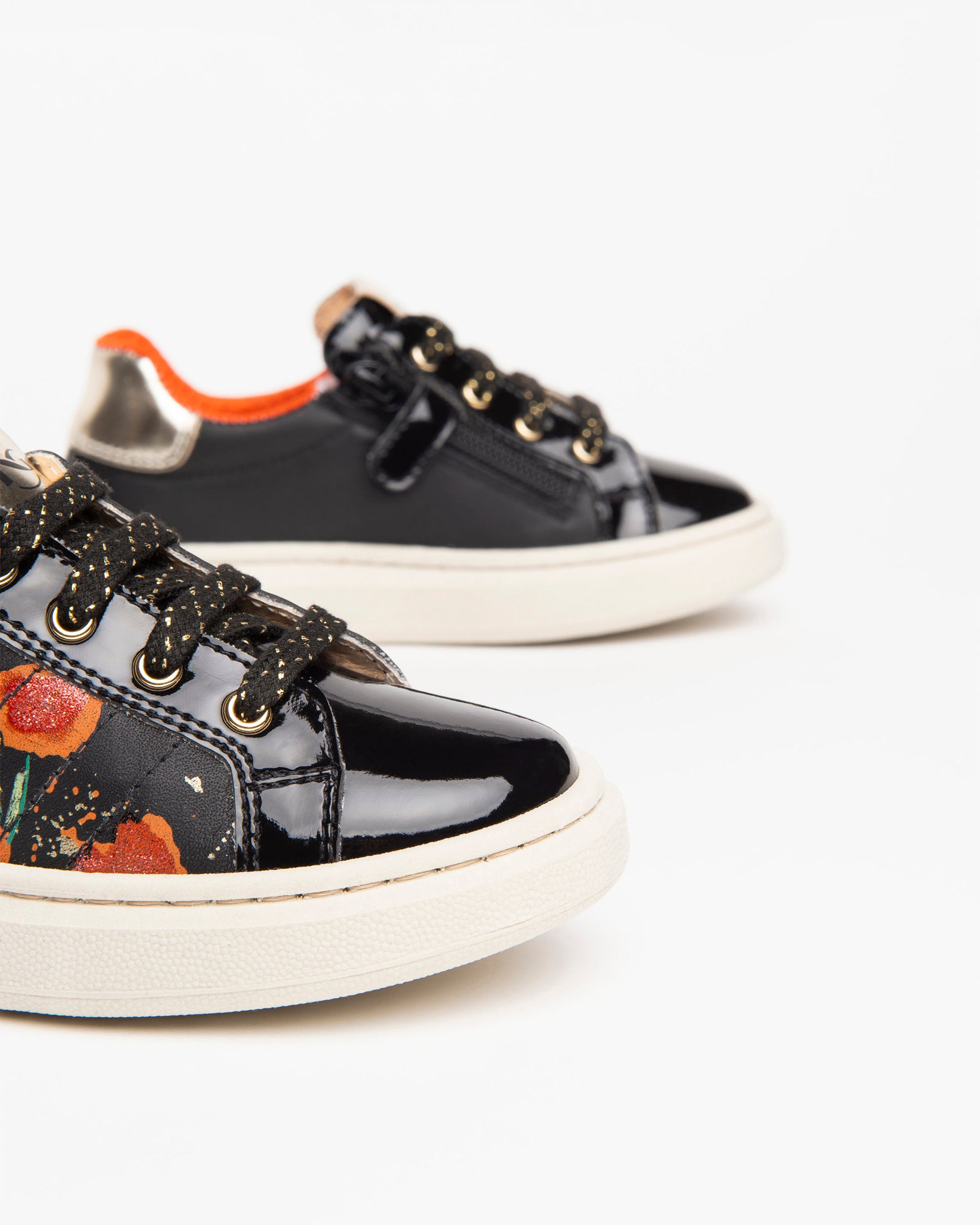 Nerogiardini Sneakers Fille Cuir Coquelicots