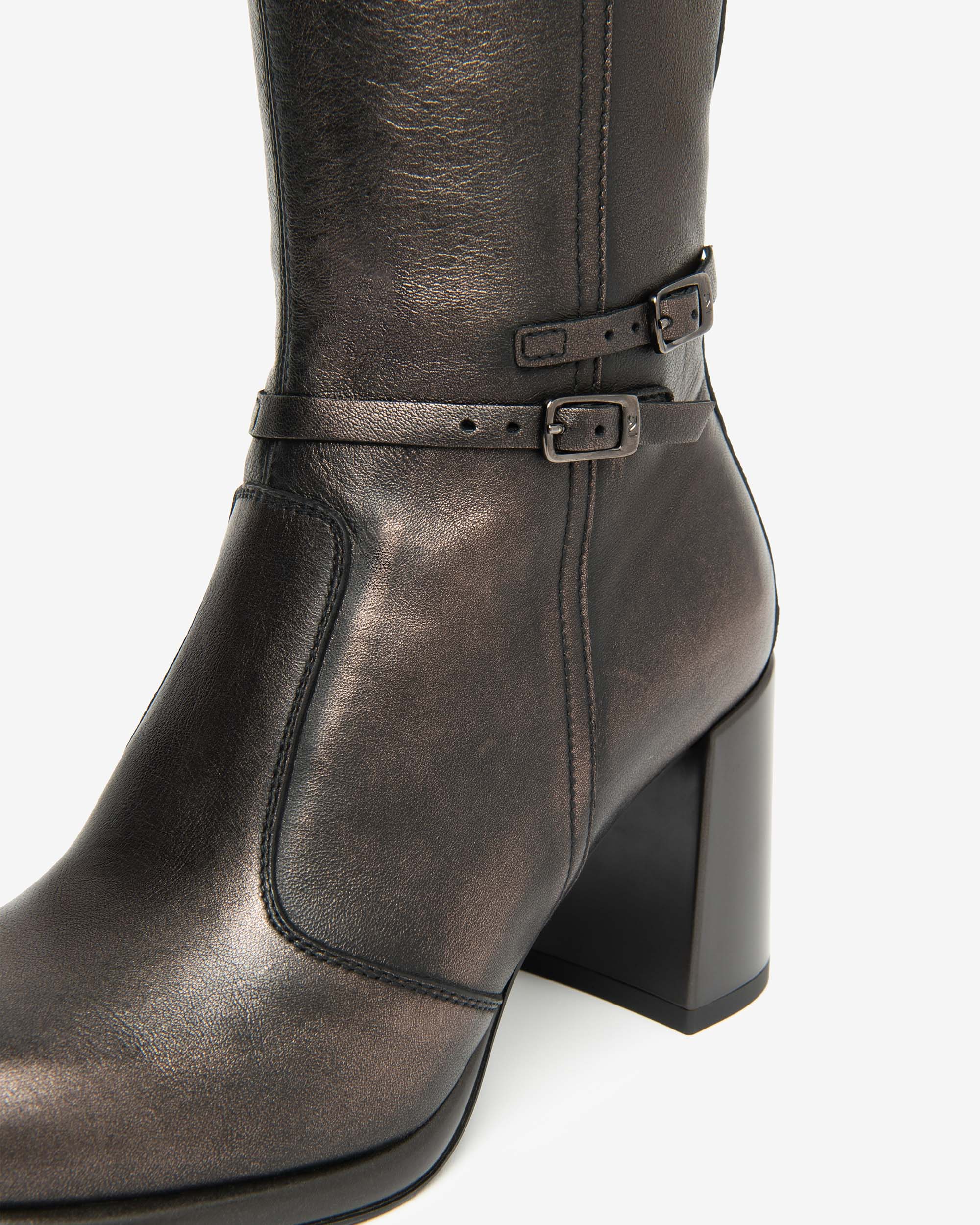 Nerogiardini Bottes Femme Cuir Made in Italy Confort