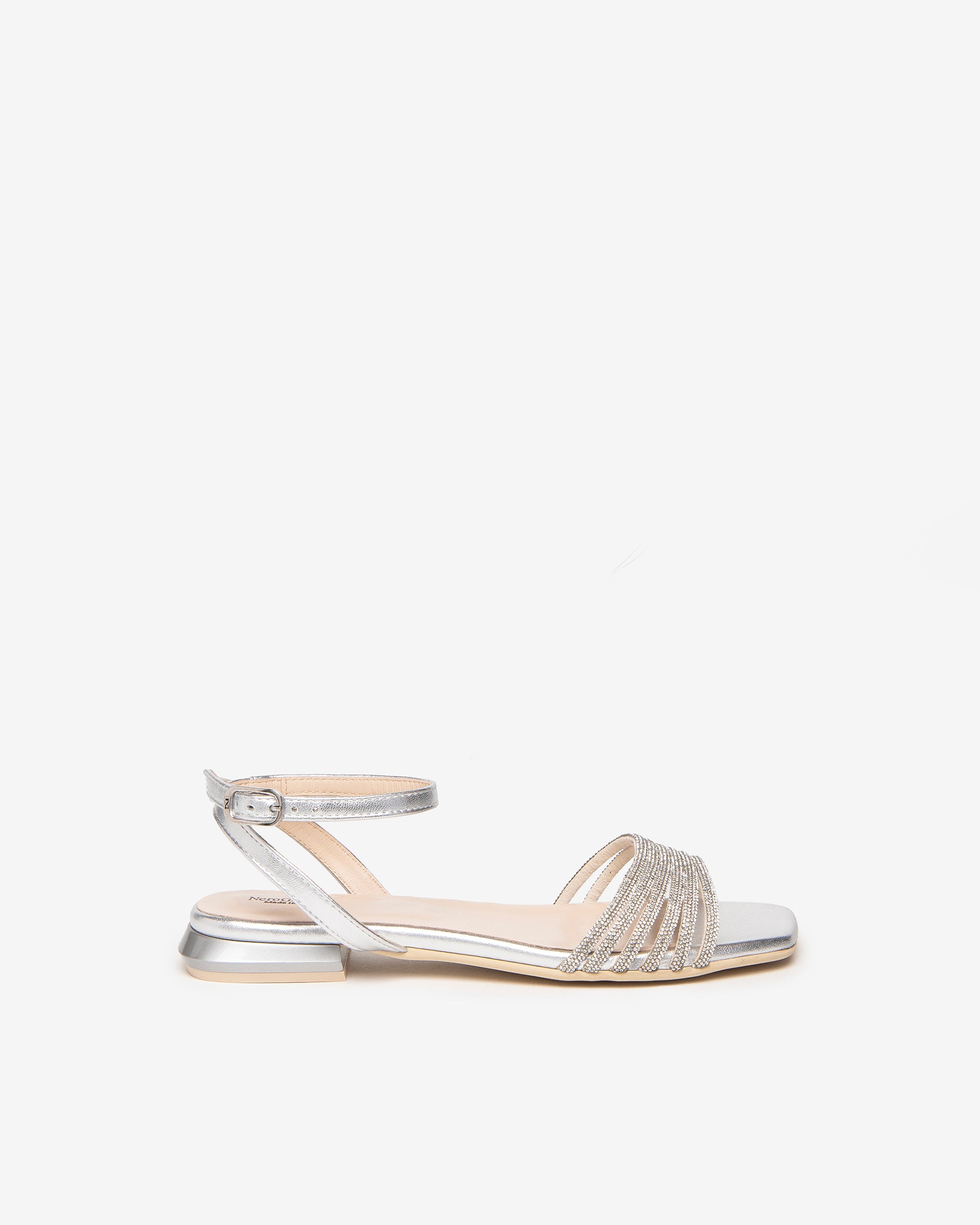 NeroGiardini Sandales femme cuir élégantes