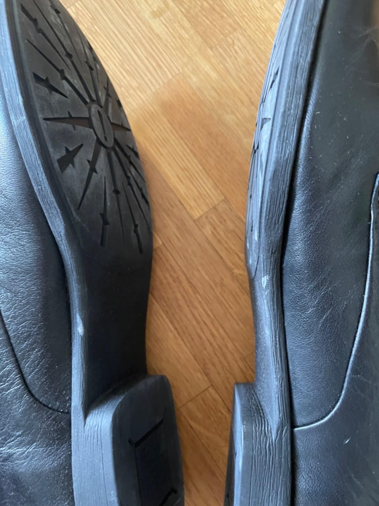 Think Agrat chaussures basses femme cuir 36 EU
