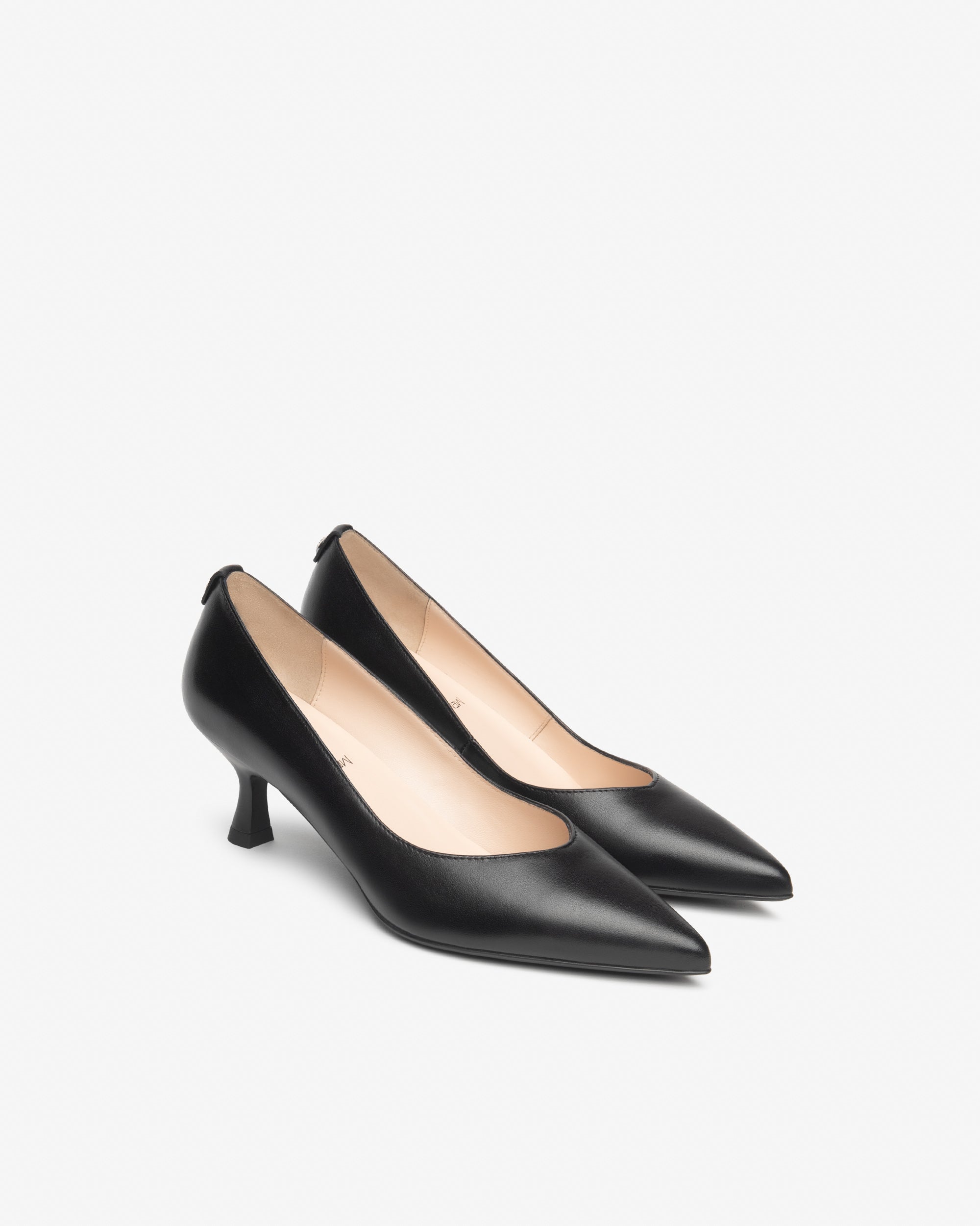 NeroGiardini Escarpins Cuir Femme Bout Pointu