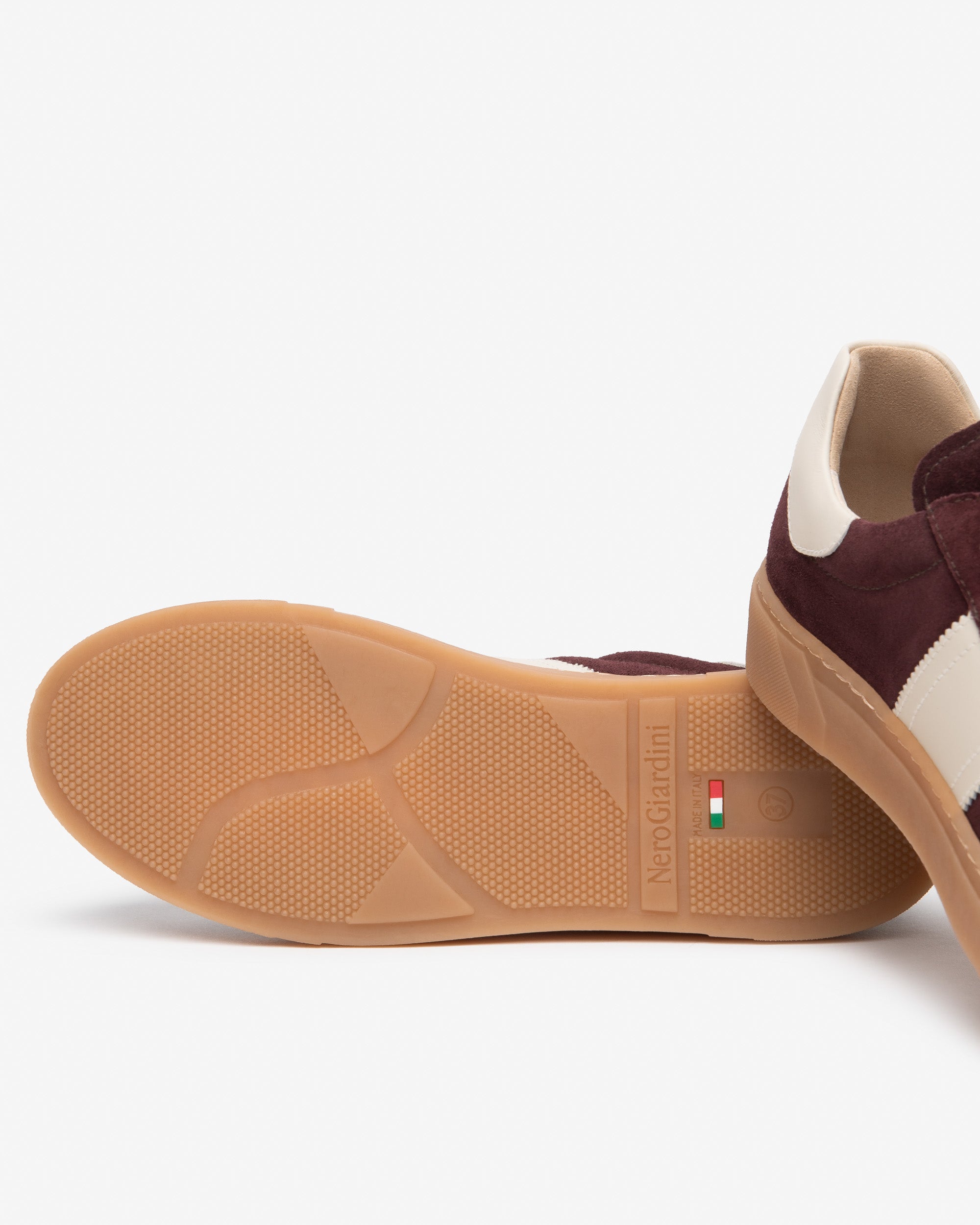 NeroGiardini Sneakers baskets femme daim et cuir