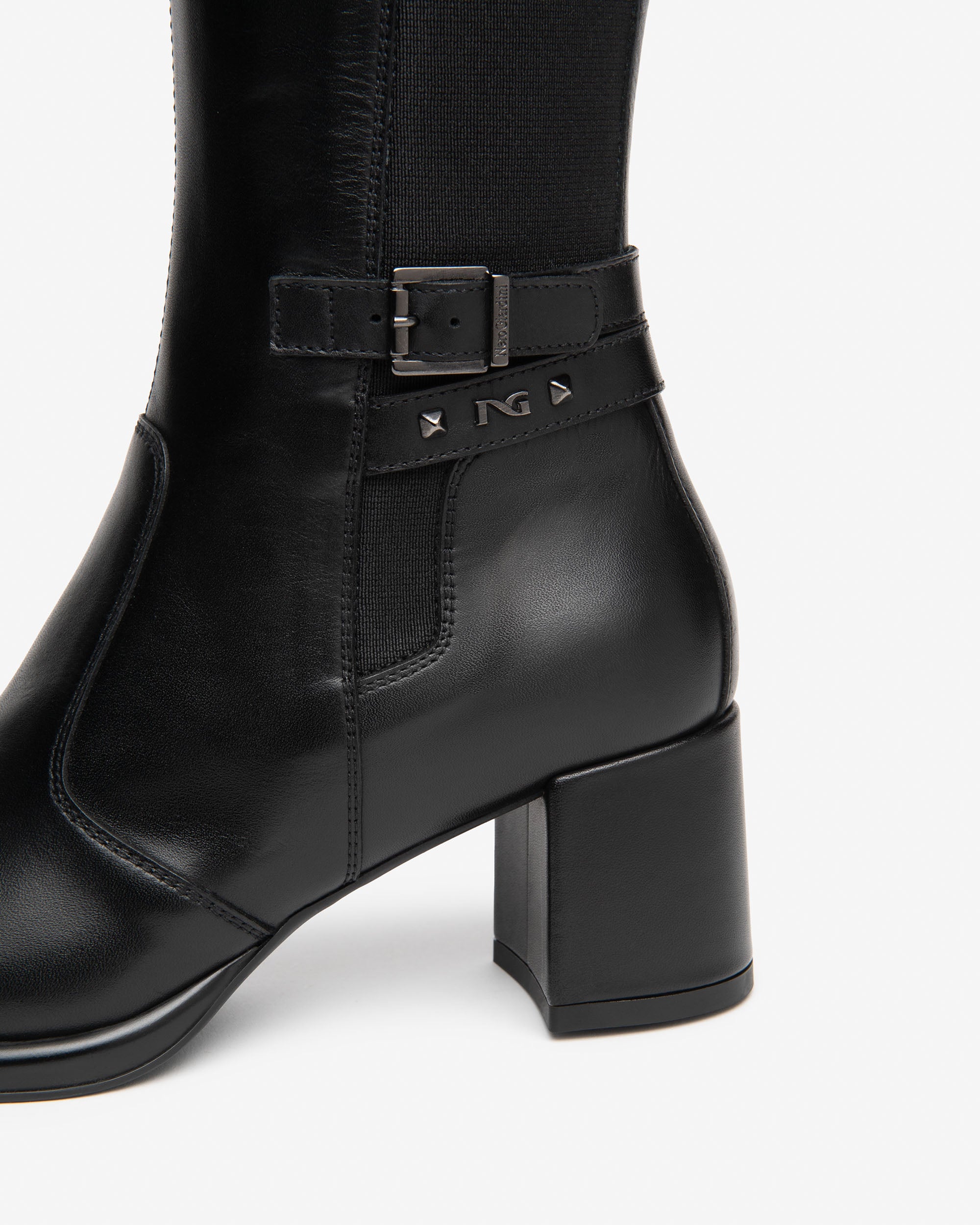 NeroGiardini Bottes femme cuir talon 60 mm zip
