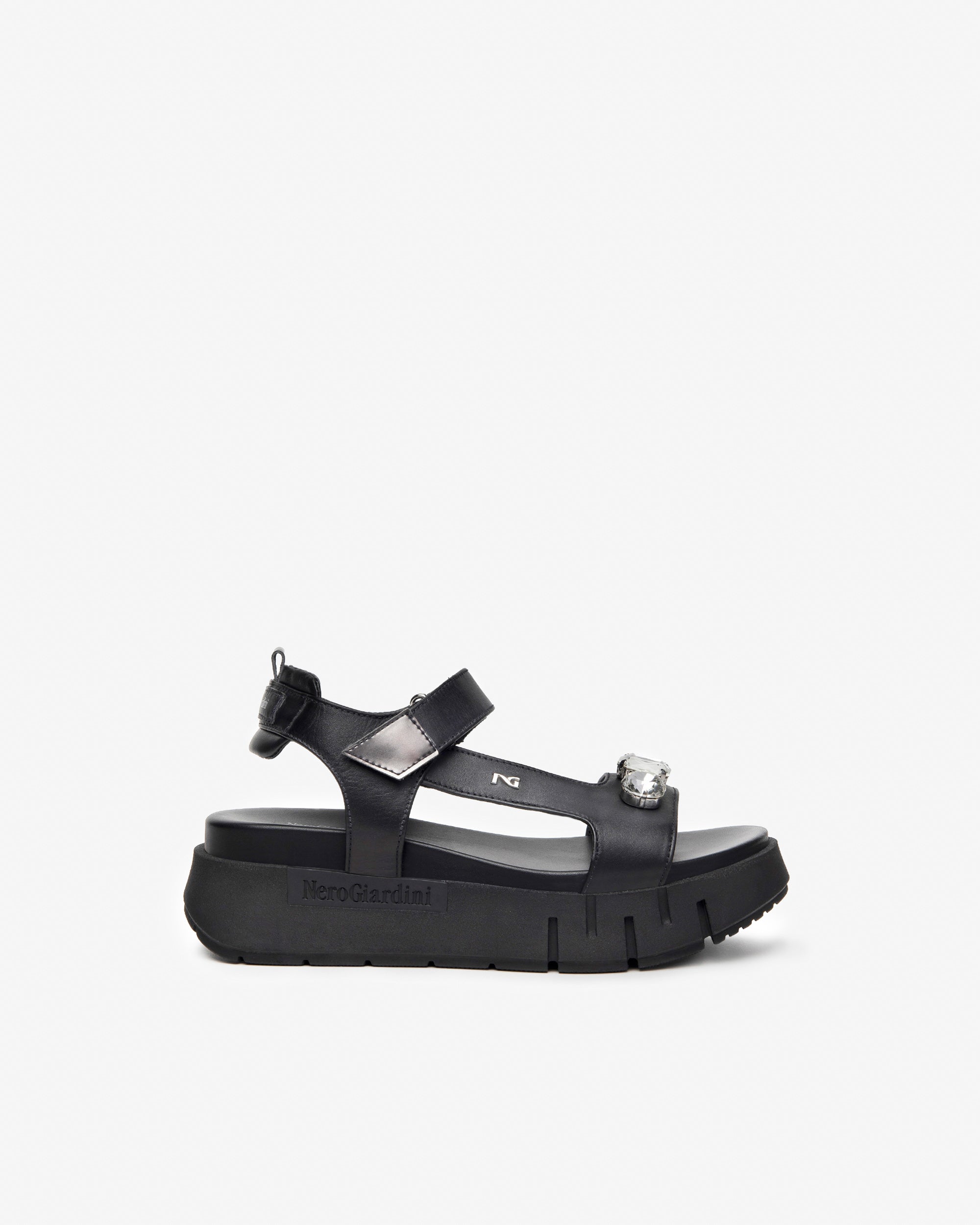 NeroGiardini Sandales Sandale Cuir Femme Technique