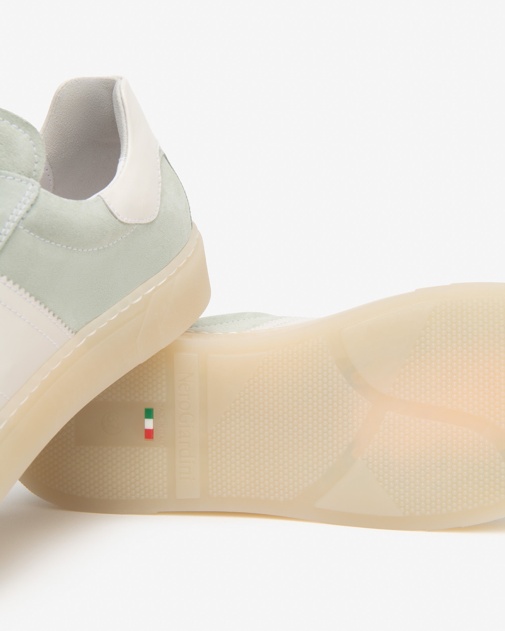 NeroGiardini Sneakers Femme Velours Cuir Printemps