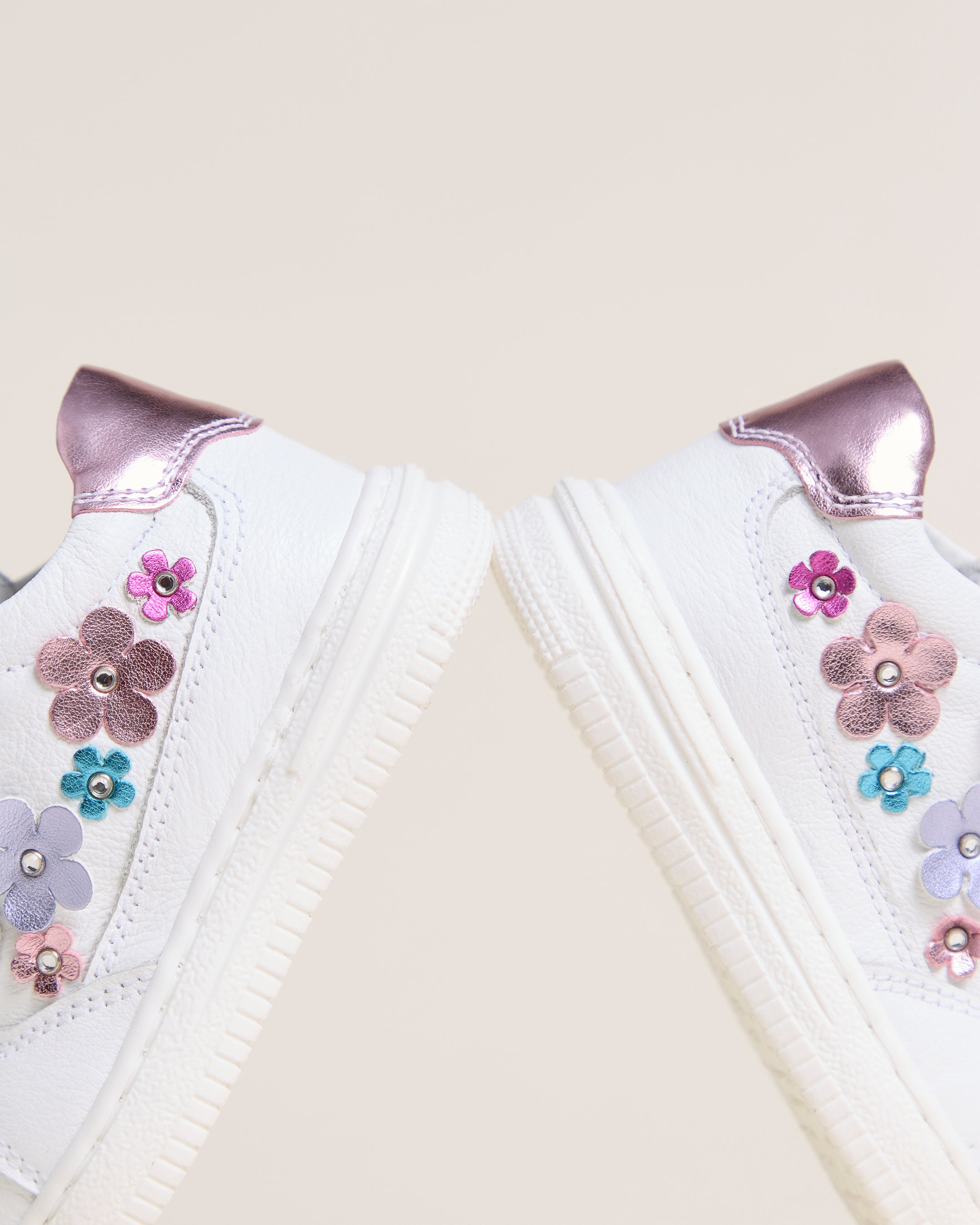 NeroGiardini Sneakers Fille Cuir Technique Cousu Strobel