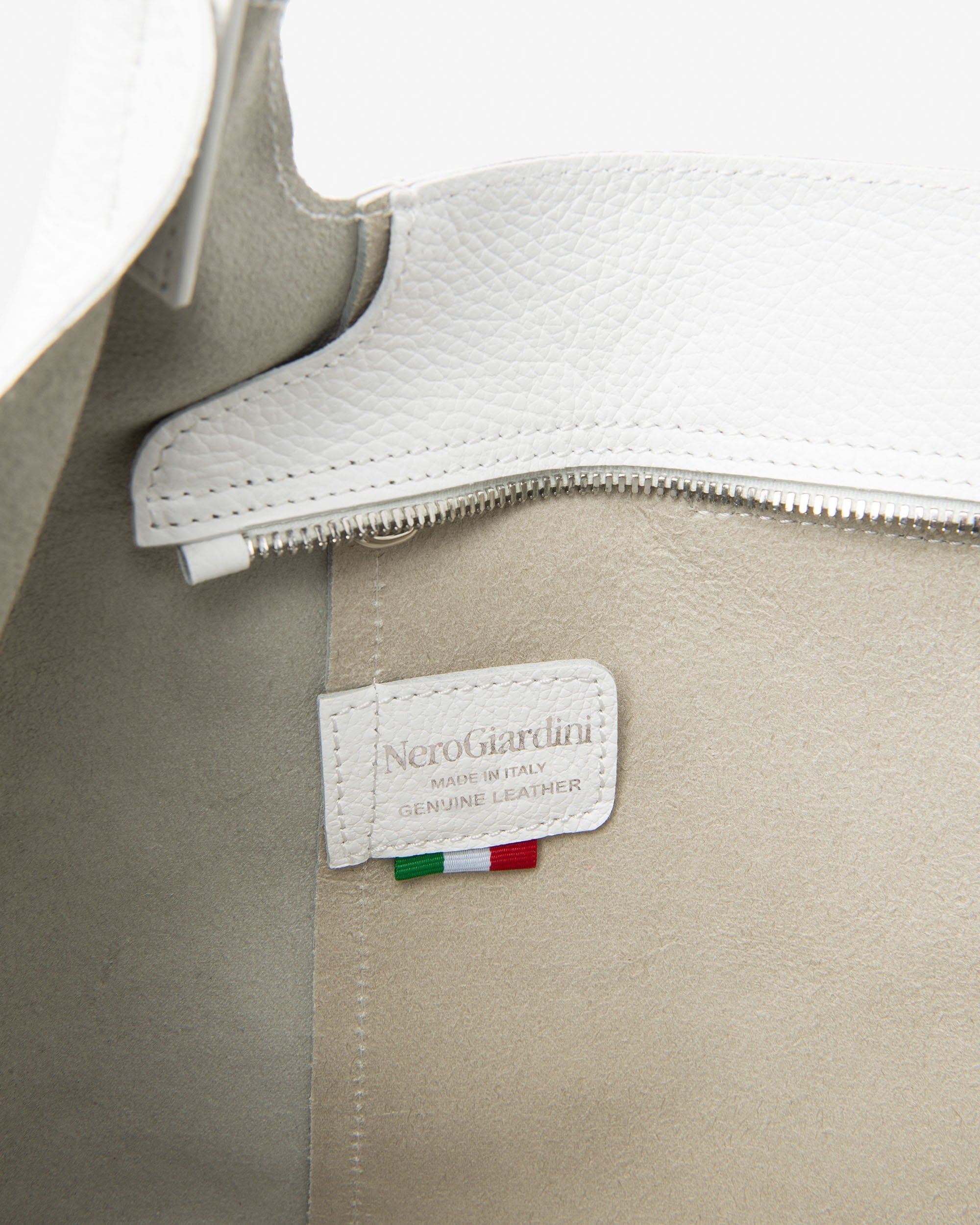 NeroGiardini Sac Épaule Femme Cuir Ville Élégant