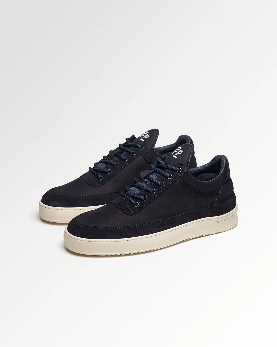 Filling Pieces Low Top Suede Grain Navy sneakers daim bleu
