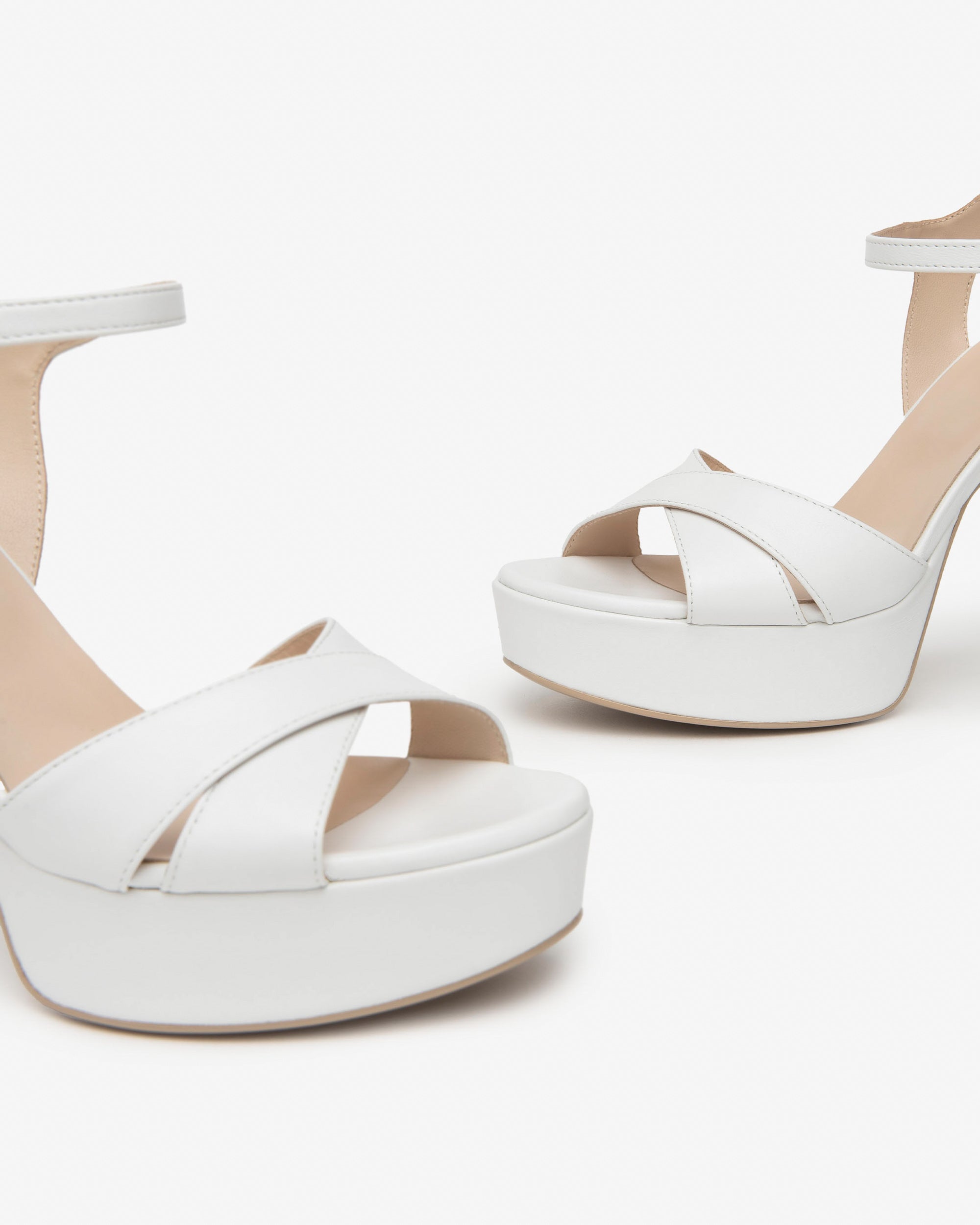 NeroGiardini Sandales Femme en Cuir sandales cuir été