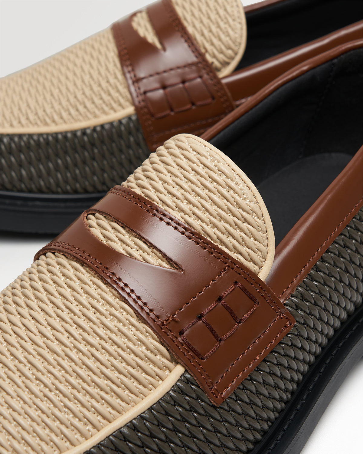 Filling Pieces Reed Loafer mocassins beige / vert vegan