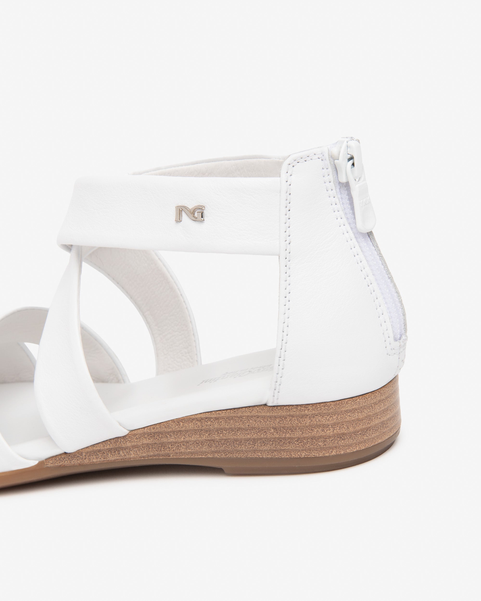 NeroGiardini Sandales Sandales Femme Cuir Été Pointure 38