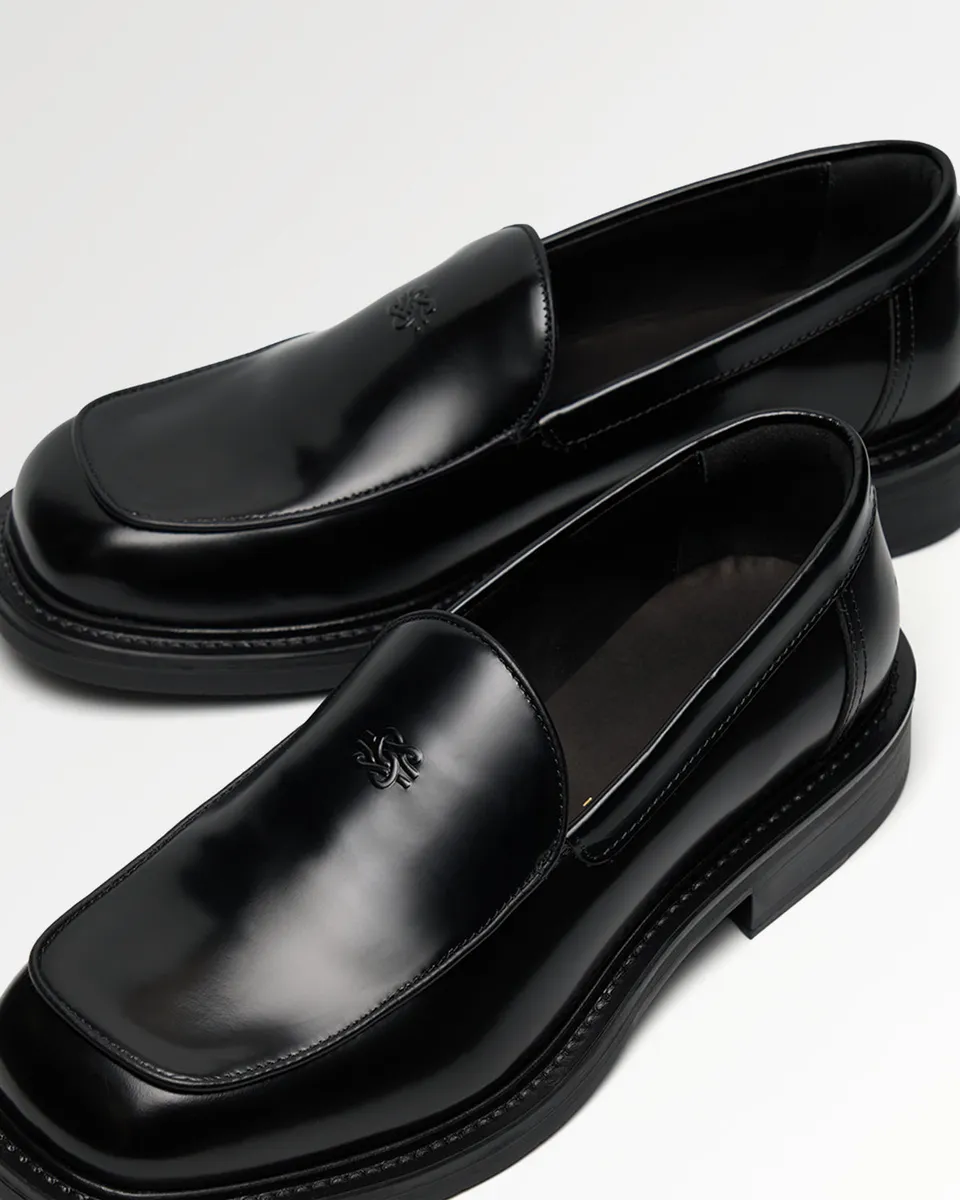 Filling Pieces Square Loafer Polido mocassin noir cuir