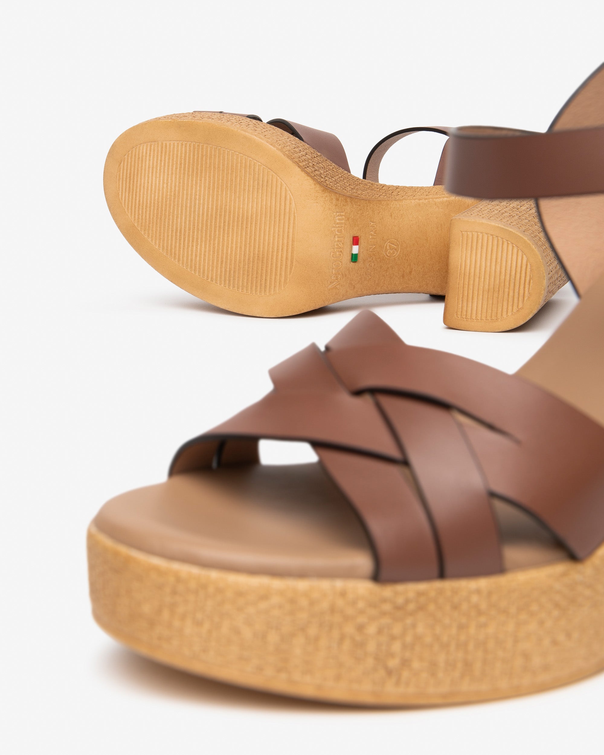 NeroGiardini Sandales Femme Cuir Été Confort