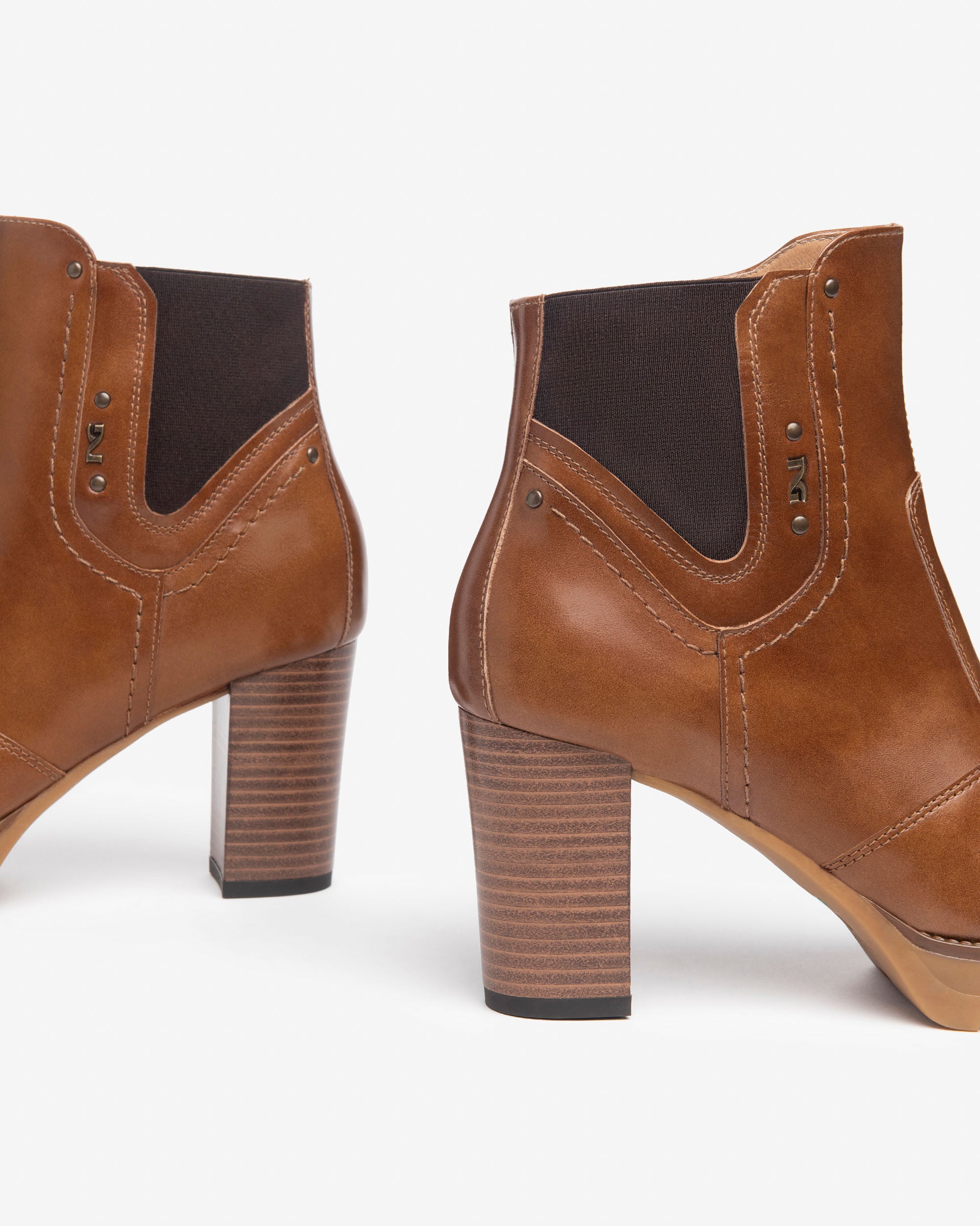 NeroGiardini Bottines bottines femme cuir look glamour