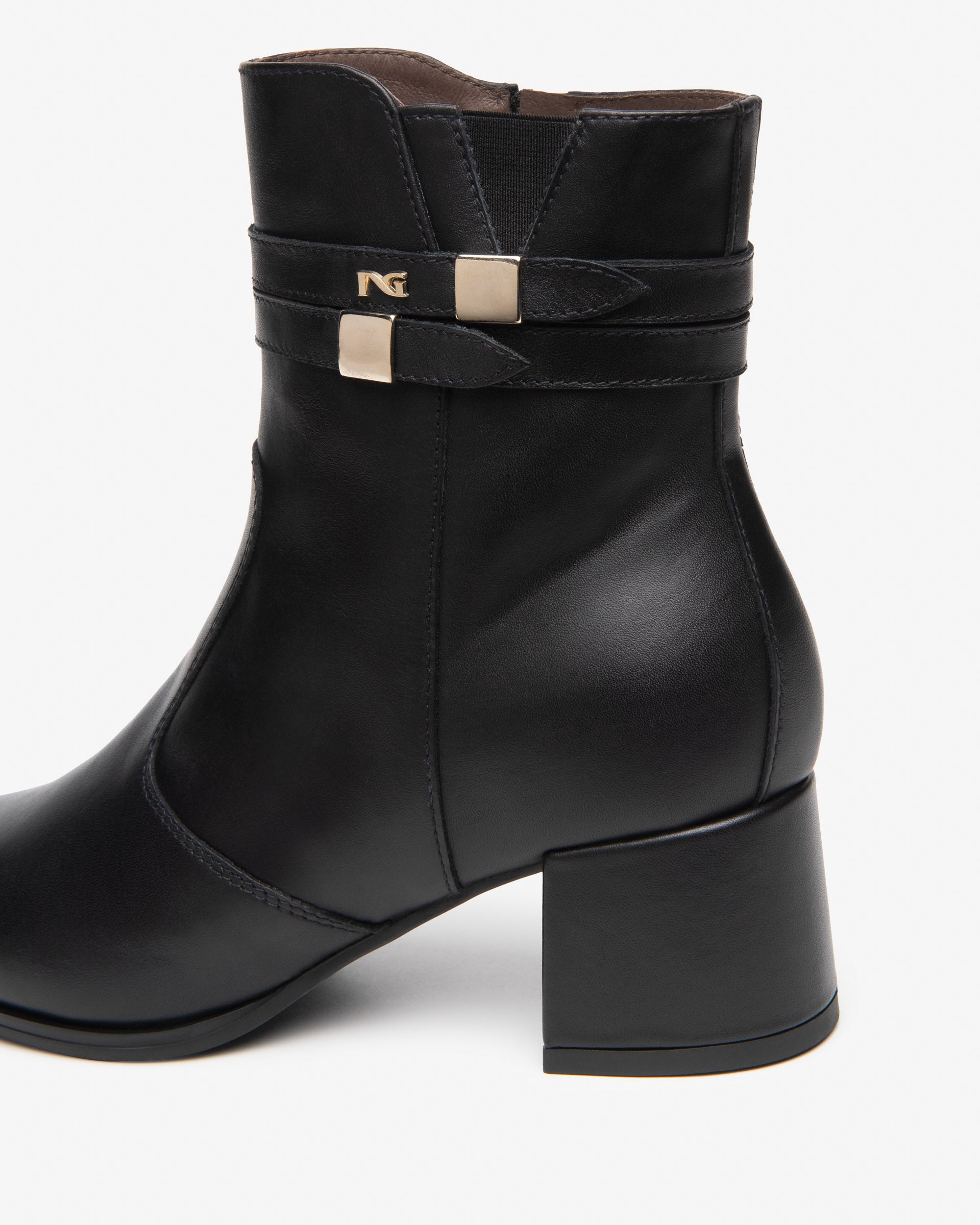 NeroGiardini Bottines Cuir Femme Talon 6 cm Zip