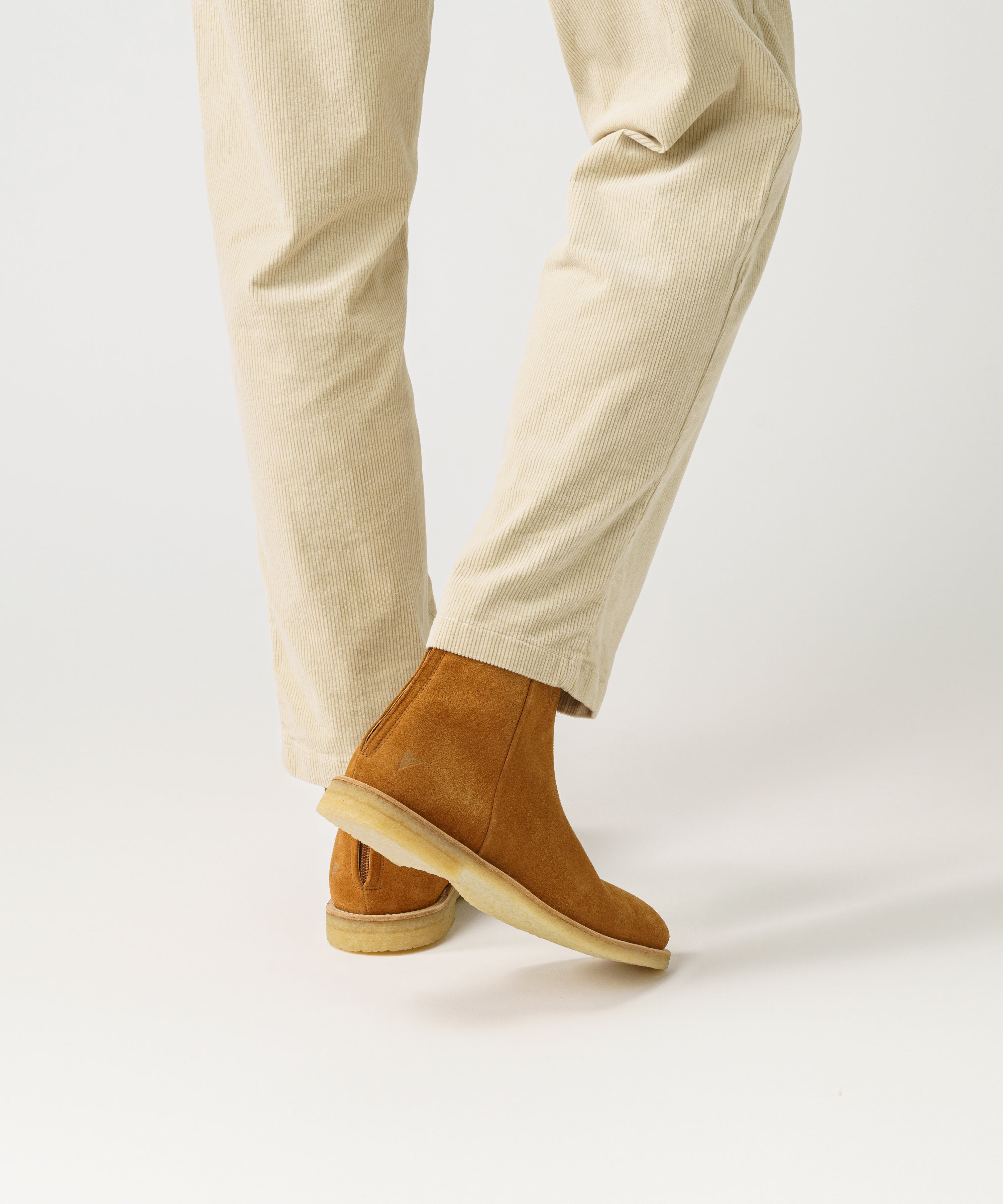 JAK Villa bottines suède camel 43 zip unisexe