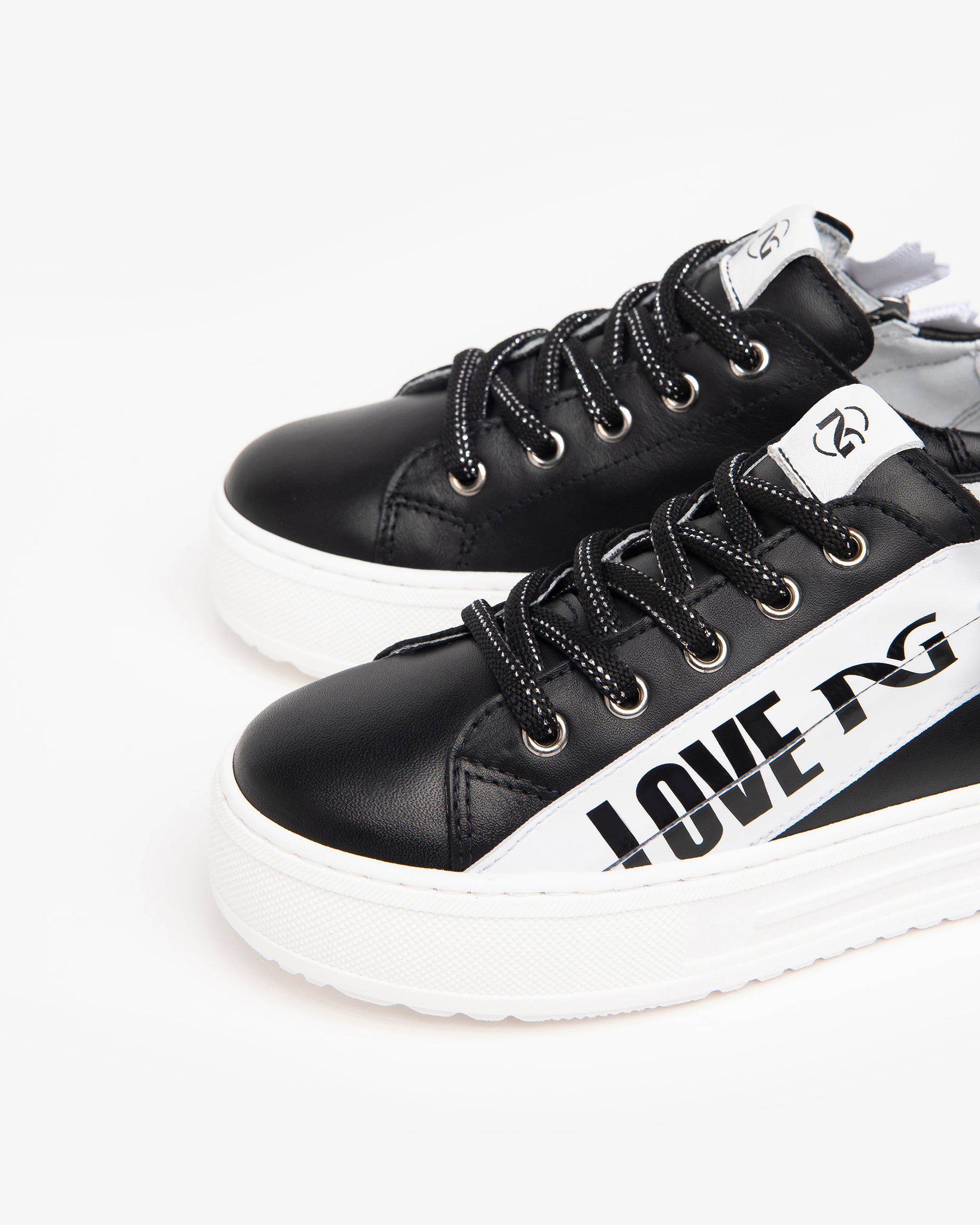 NeroGiardini Sneakers Basket Fille Cuir 34 Légère