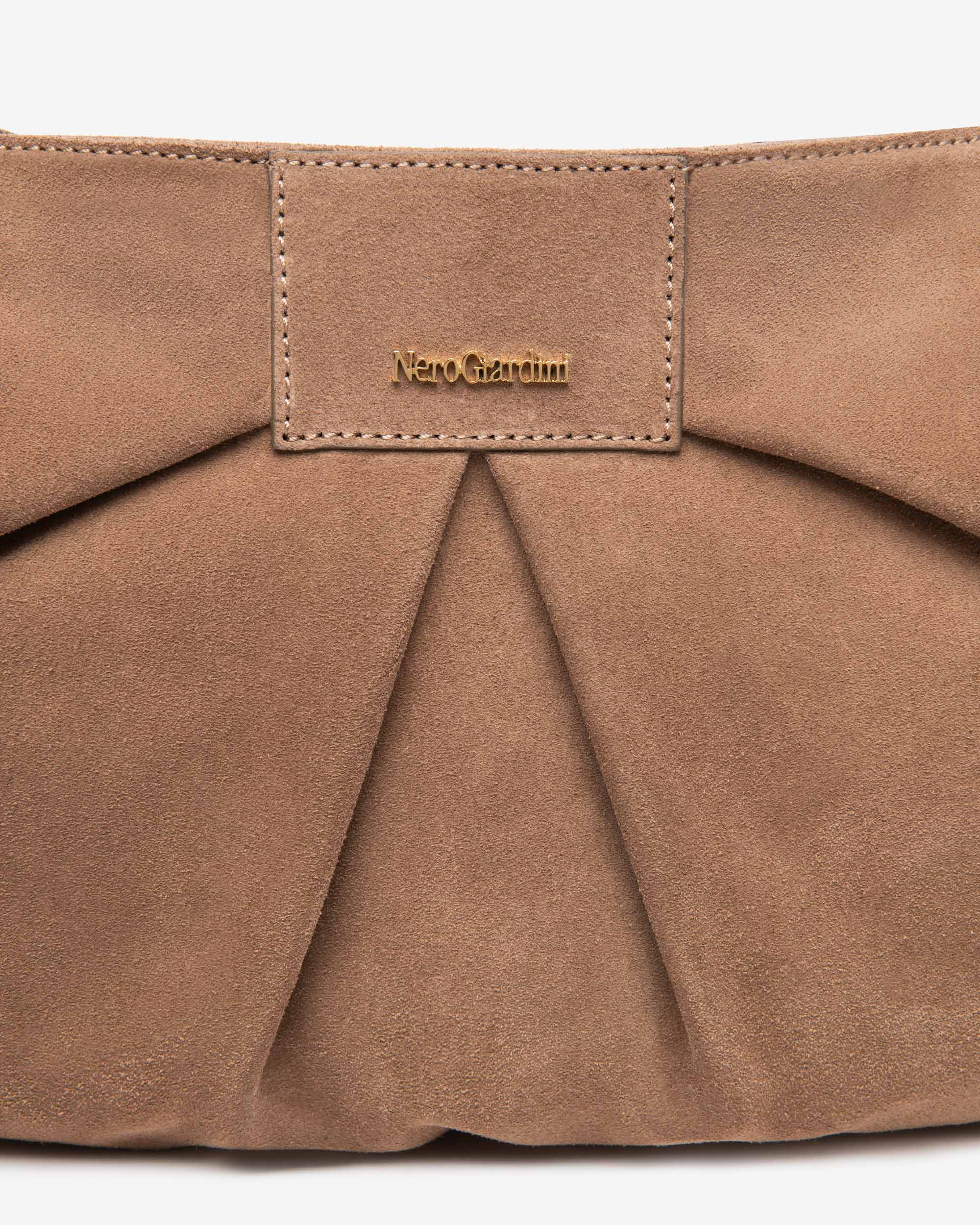 Nerogiardini Sacs Épaule Sac Daim PZ Drapé Doré