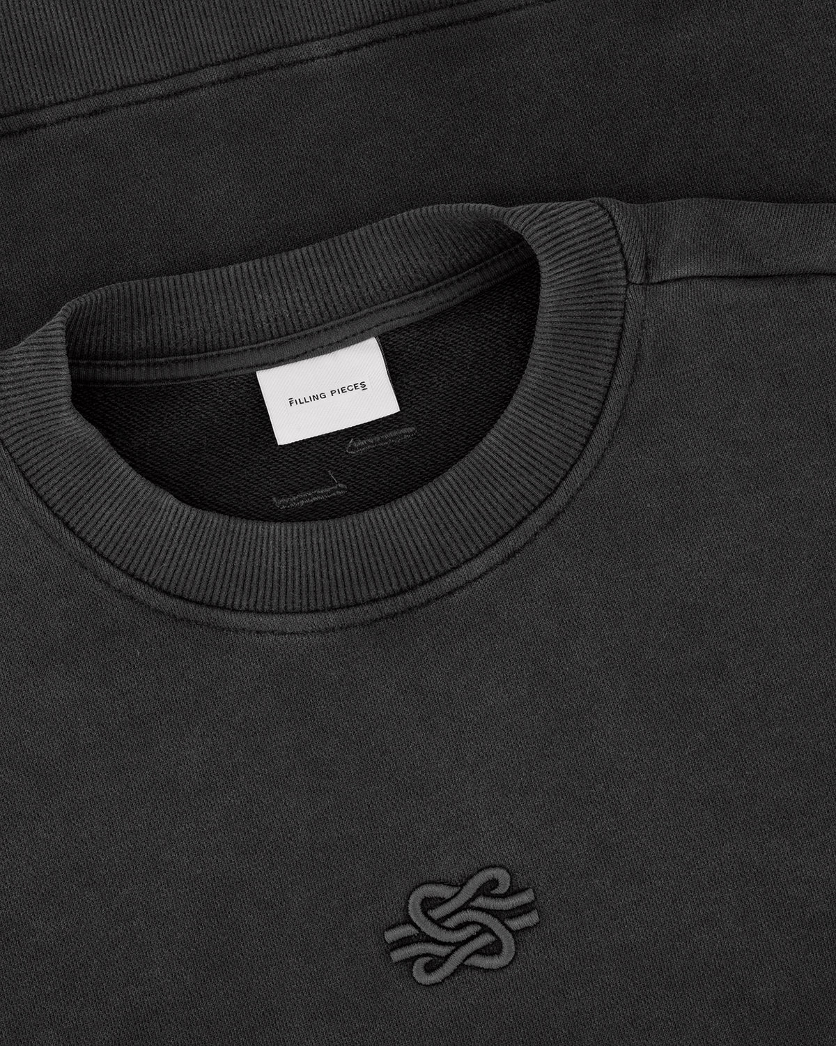 Filling Pieces Boxy Embroidered sweat Vintage Black coton