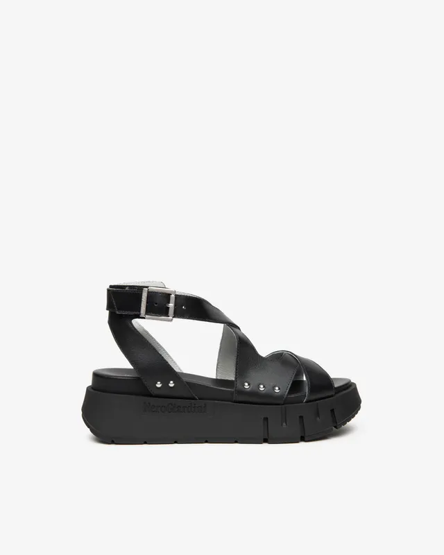 NeroGiardini Sandales Sandales Femme Cuir Été