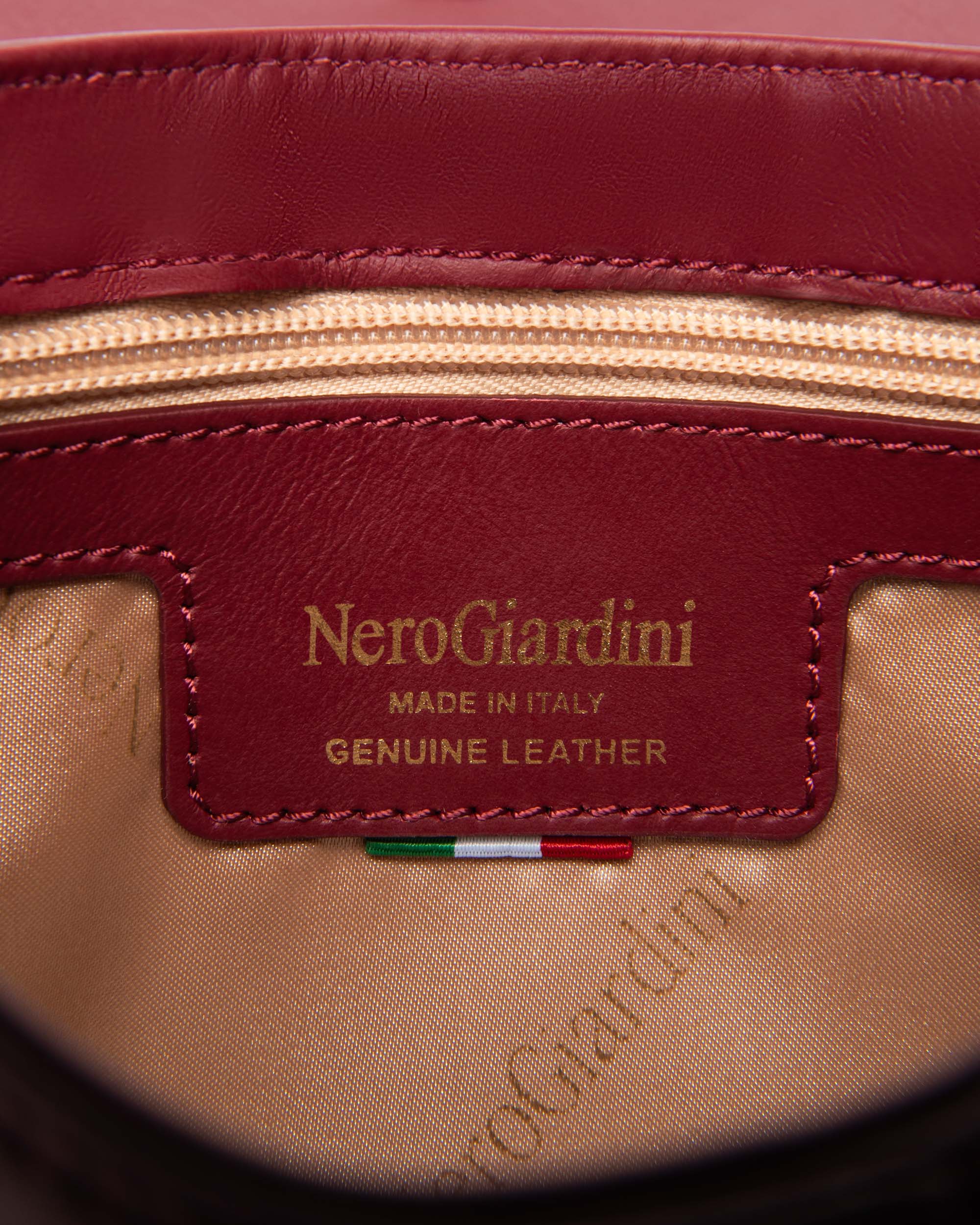 NeroGiardini Sac à bandoulière cuir femme taille unique