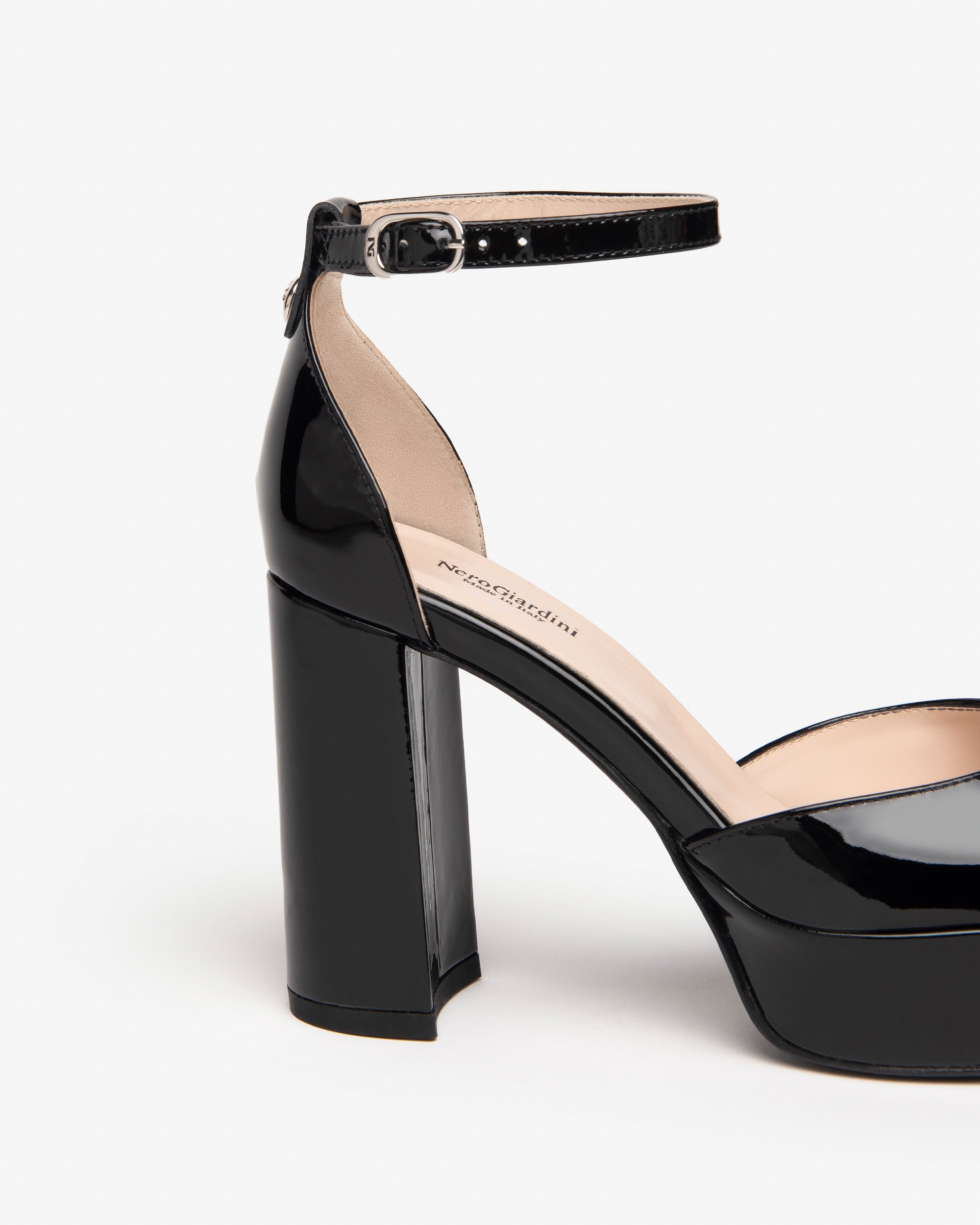 NeroGiardini Escarpins Femme Vernis Escarpins 38