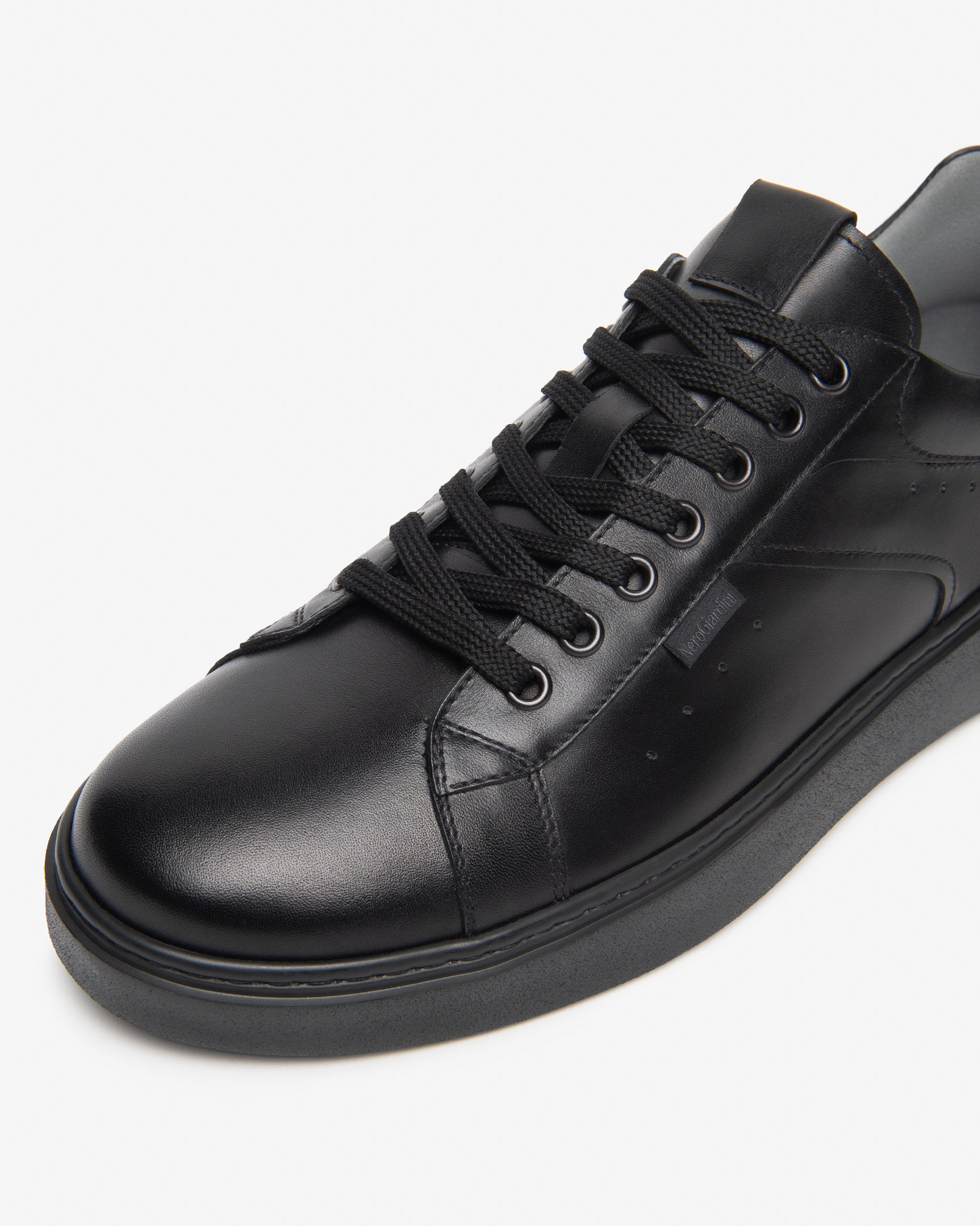 NeroGiardini Sneakers cuir homme semelle caoutchouc
