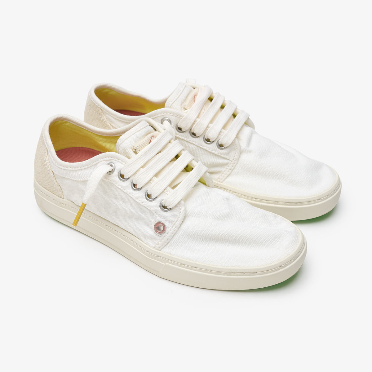 Satorisan Heisei Gaia Terra.2 baskets vegan blanches