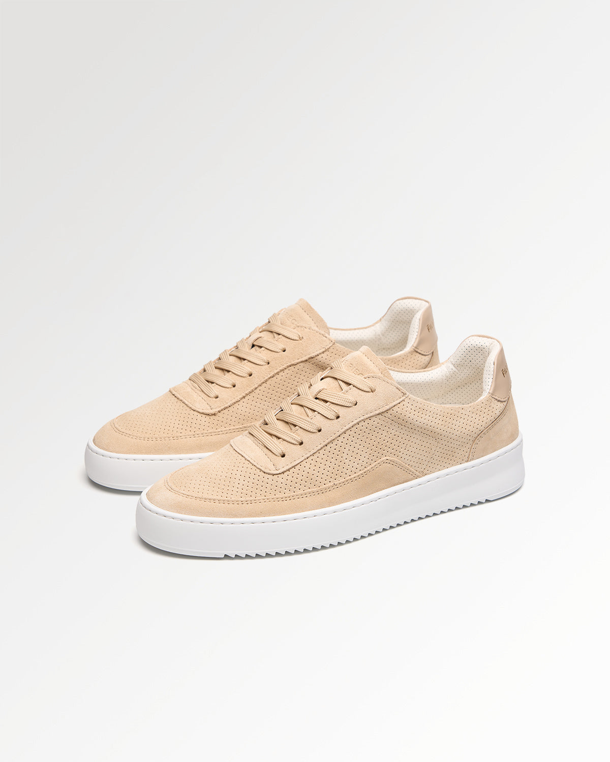 Filling Pieces Mondo Suede Perforated sneakers sand homme