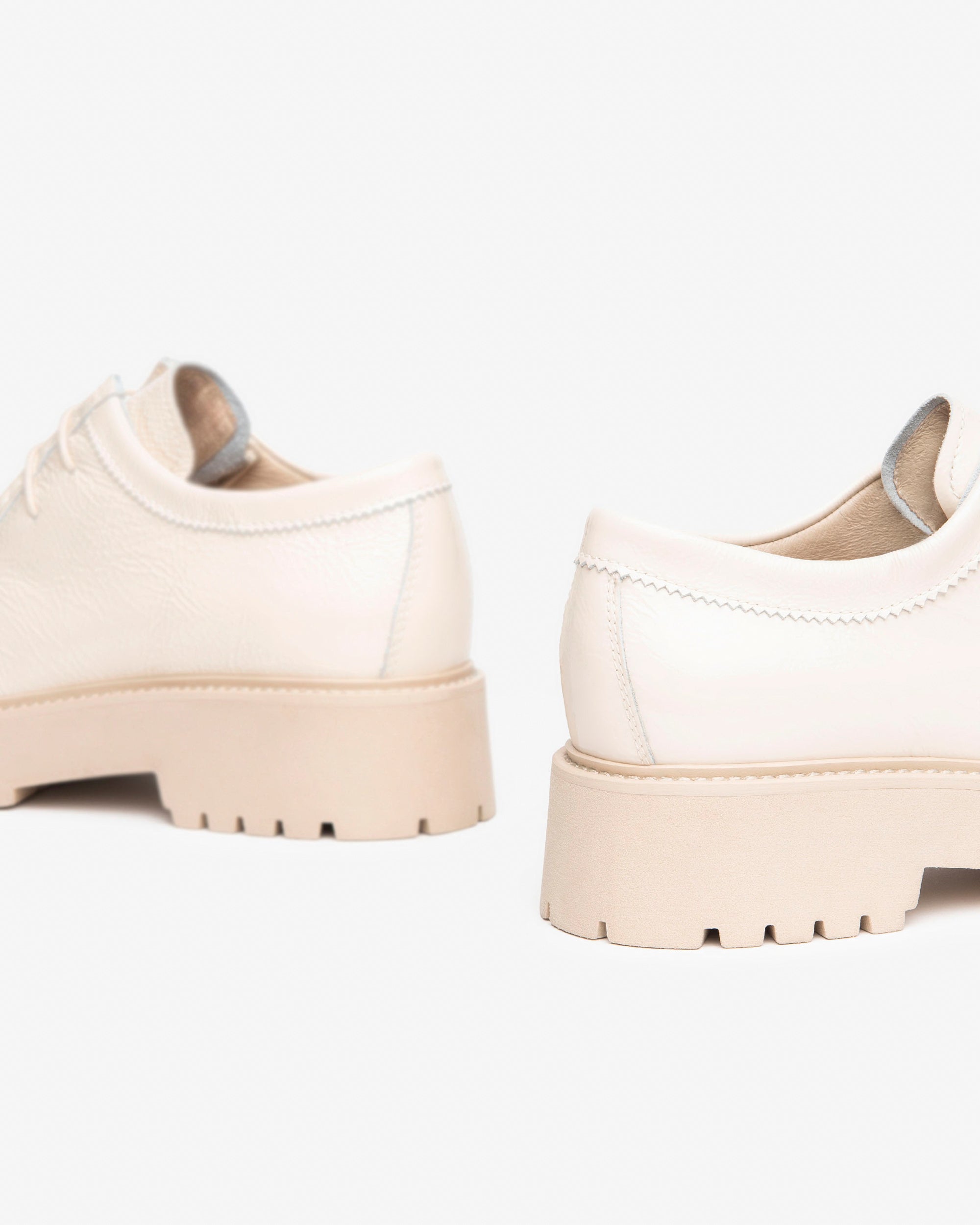 NeroGiardini Chaussures à lacets femme vernis 35-41