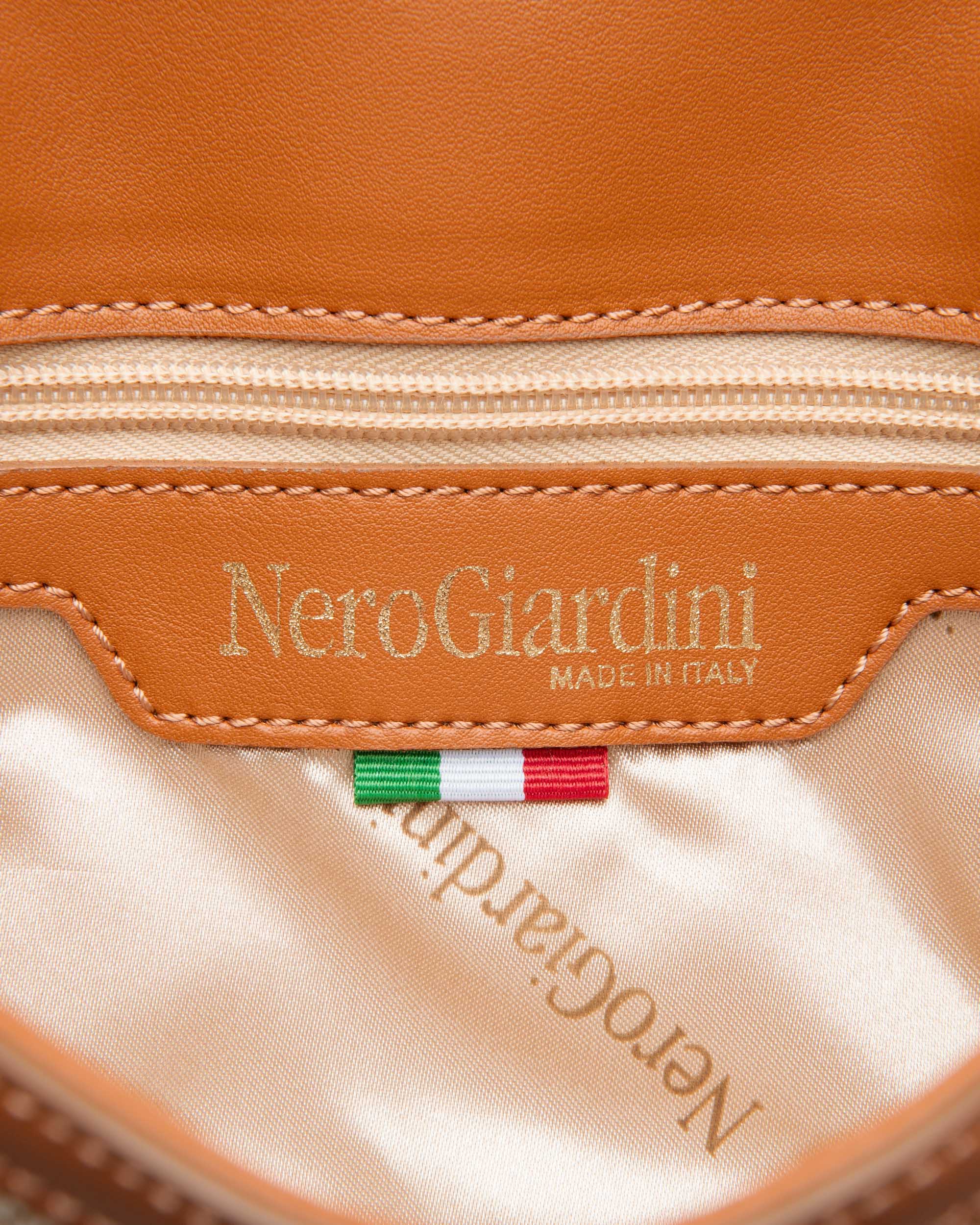 Nerogiardini Sacs Pochette Femme Technique Taille Unique